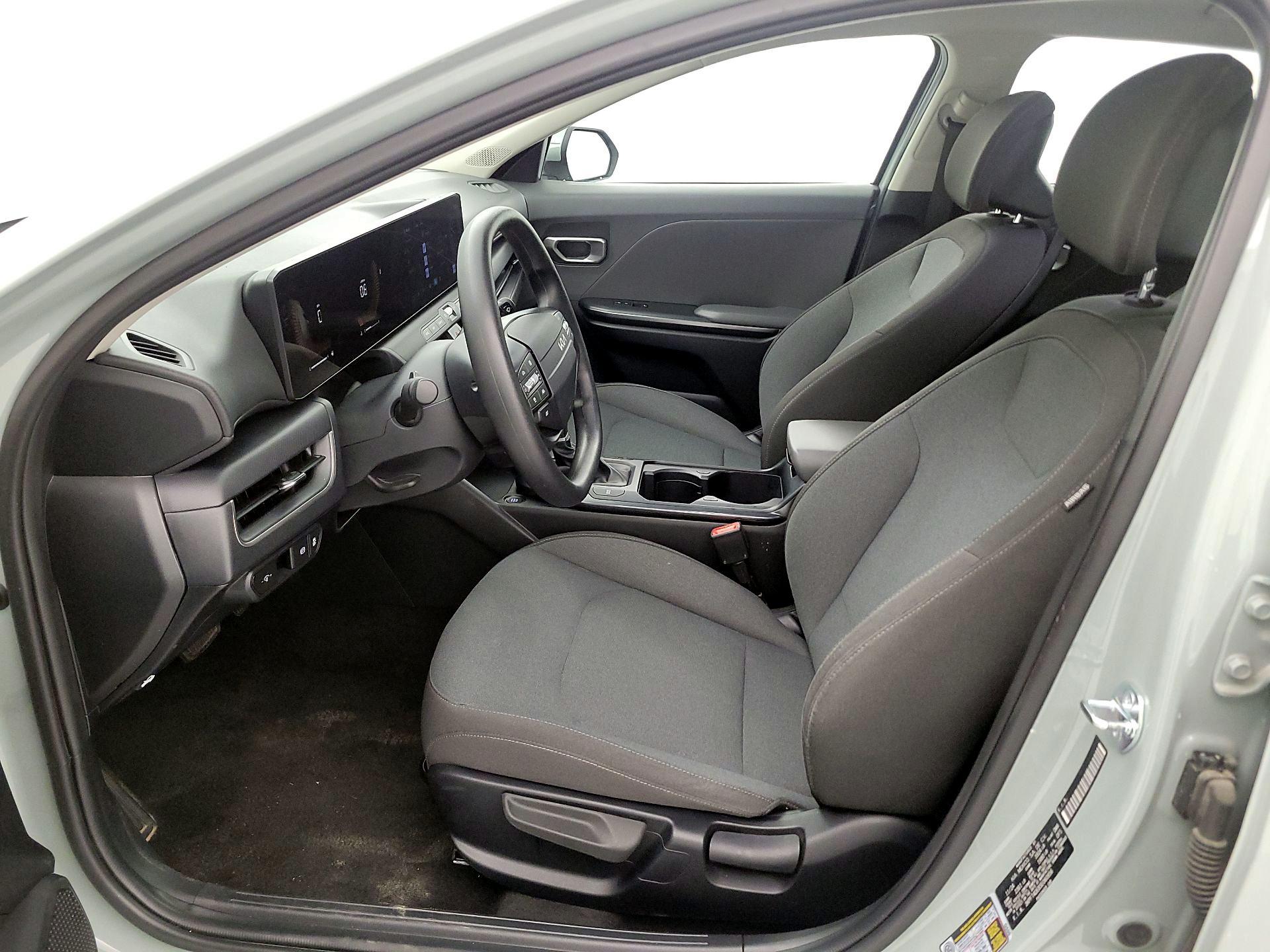 Thumbnail: 2025 Kia K4 - 11