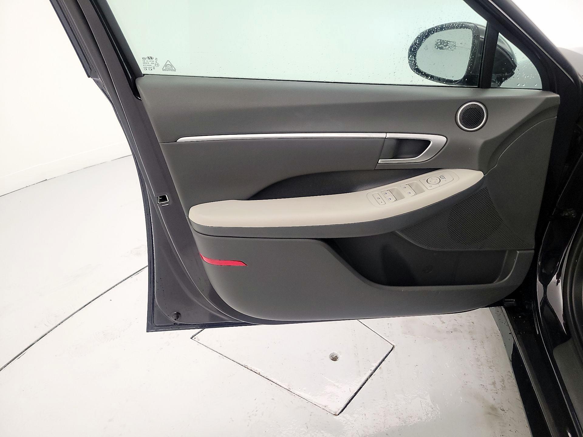 Thumbnail: 2025 Hyundai Sonata - 12