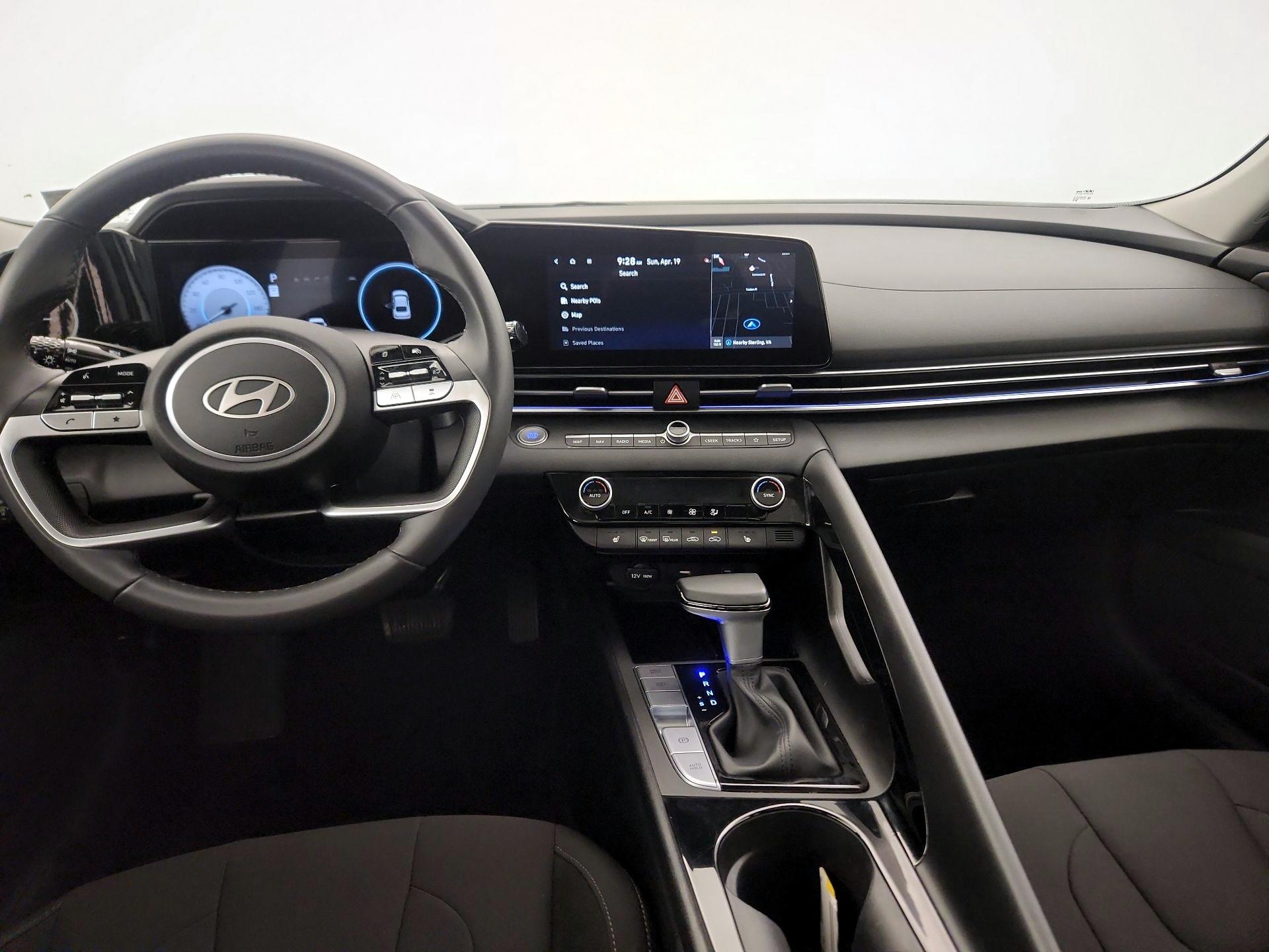 Thumbnail: 2025 Hyundai Elantra - 9