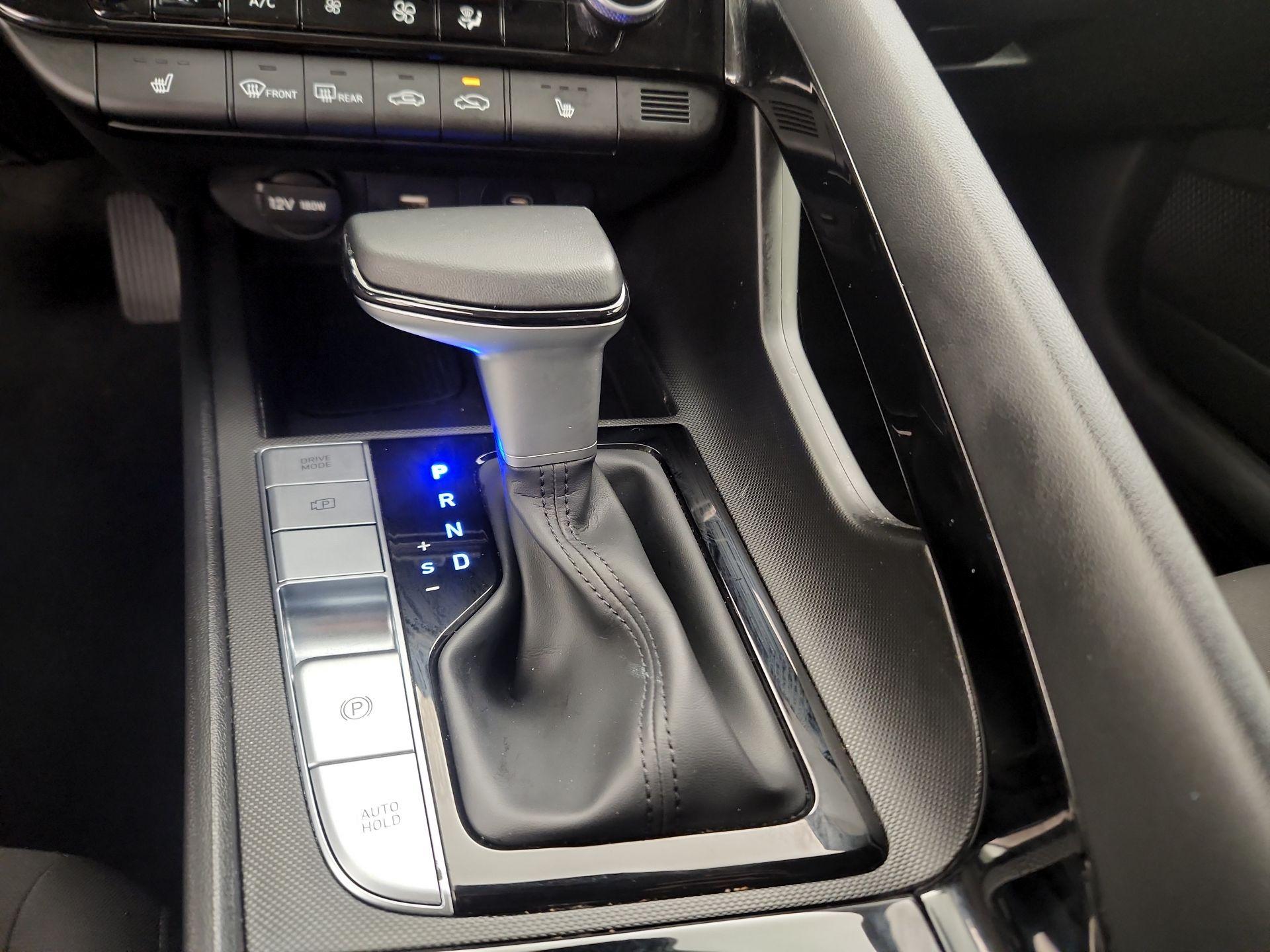 Thumbnail: 2025 Hyundai Elantra - 18