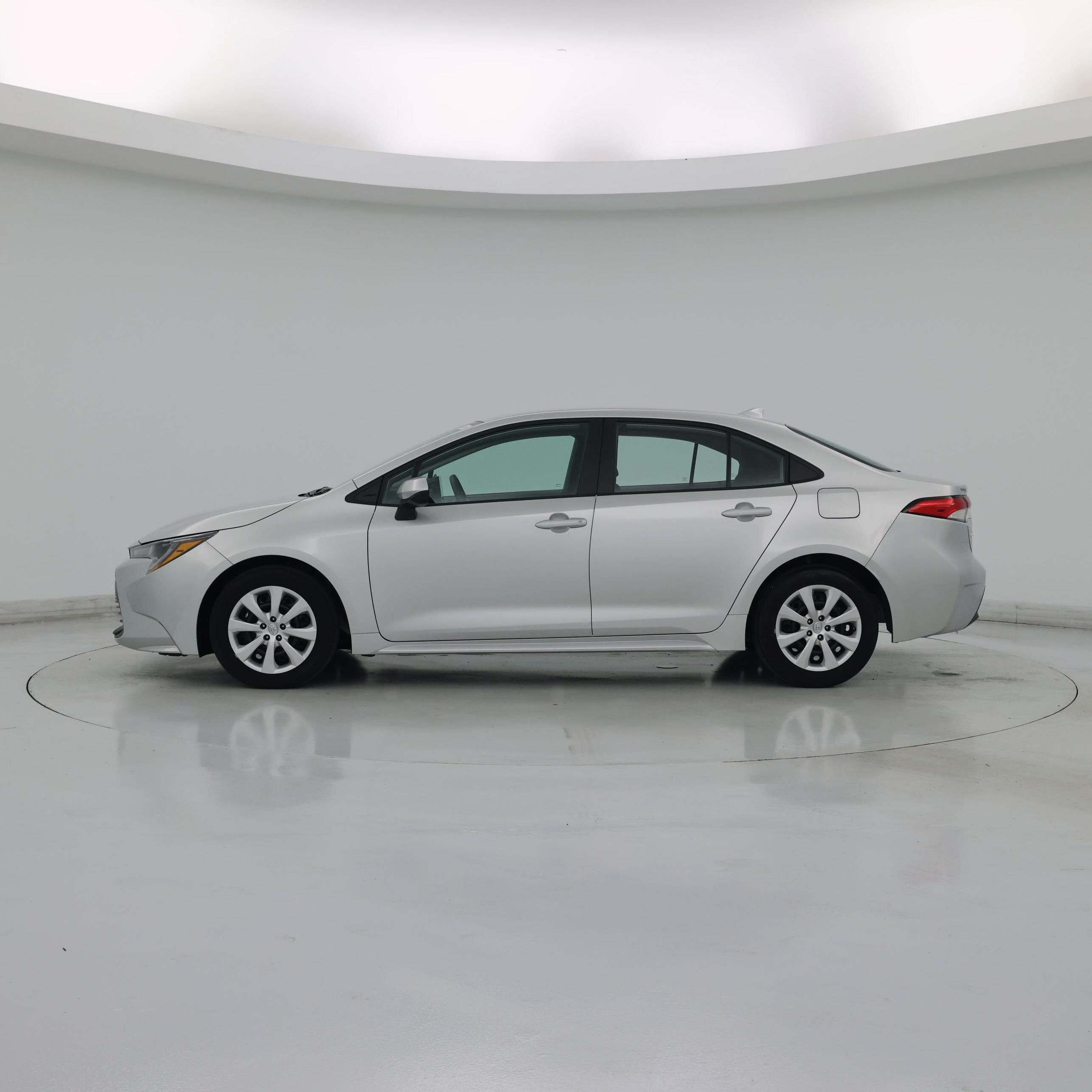 Thumbnail: 2025 Toyota Corolla - 3