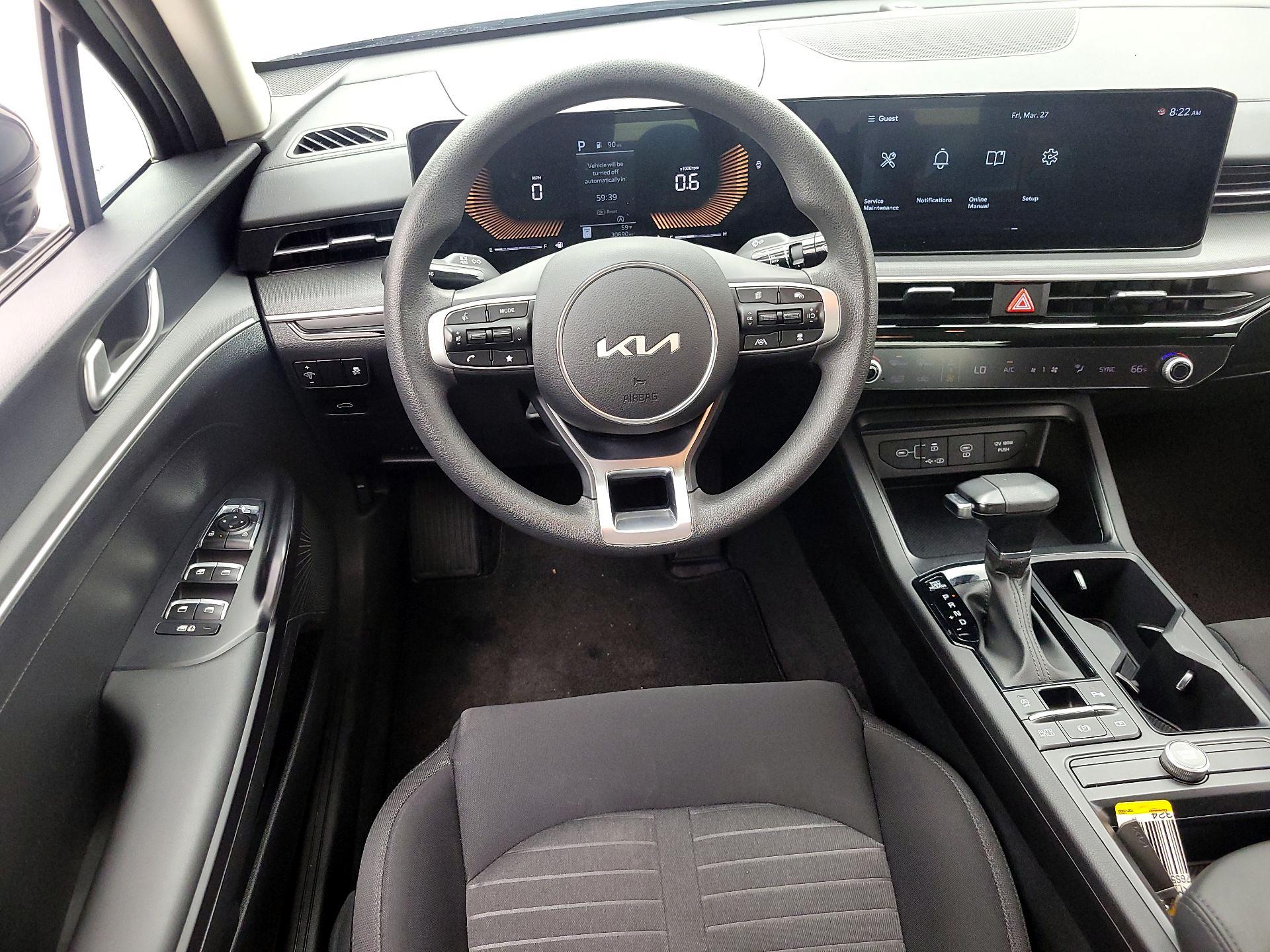 Thumbnail: 2025 Kia K5 - 10