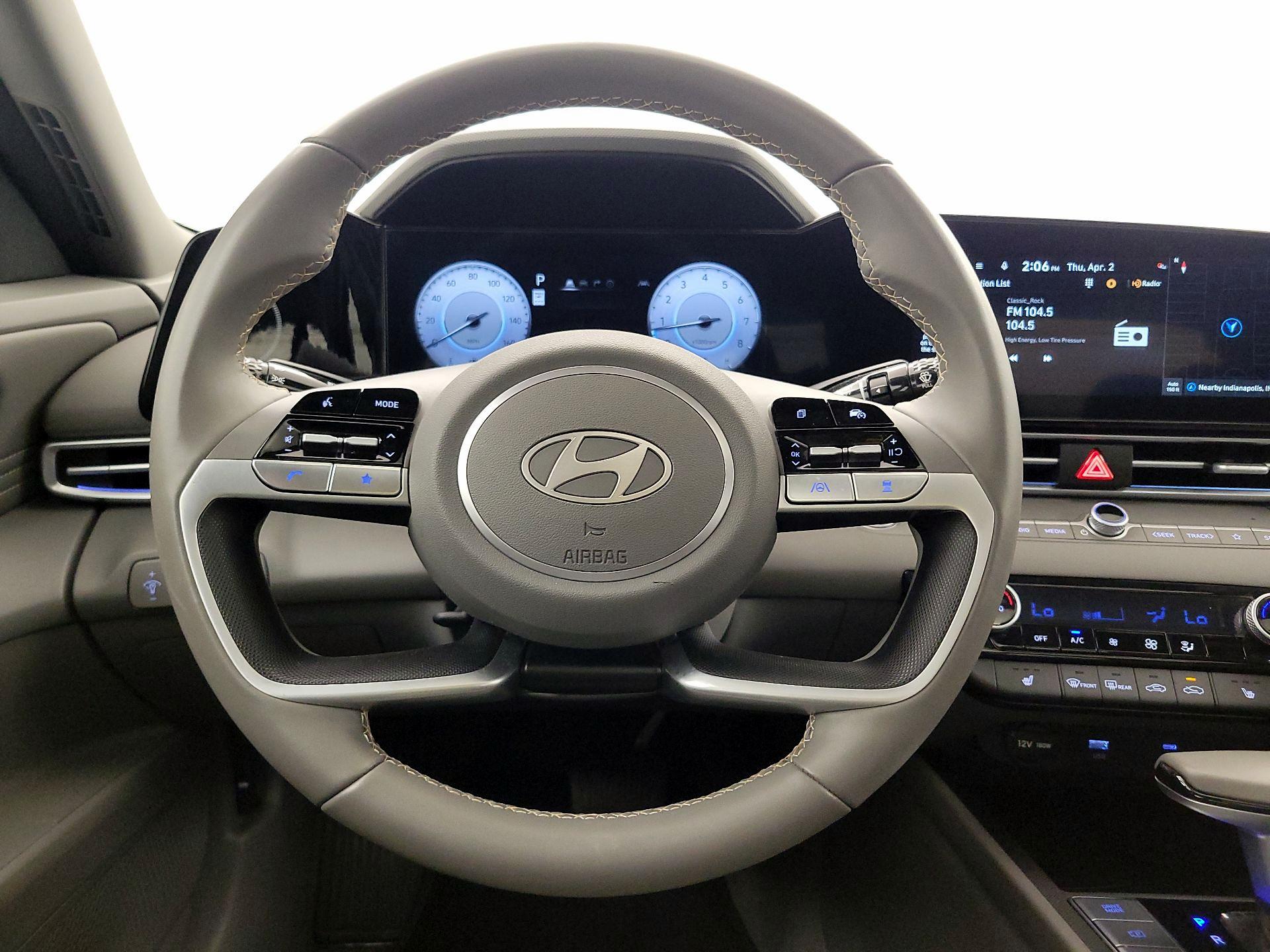 Thumbnail: 2025 Hyundai Elantra - 10