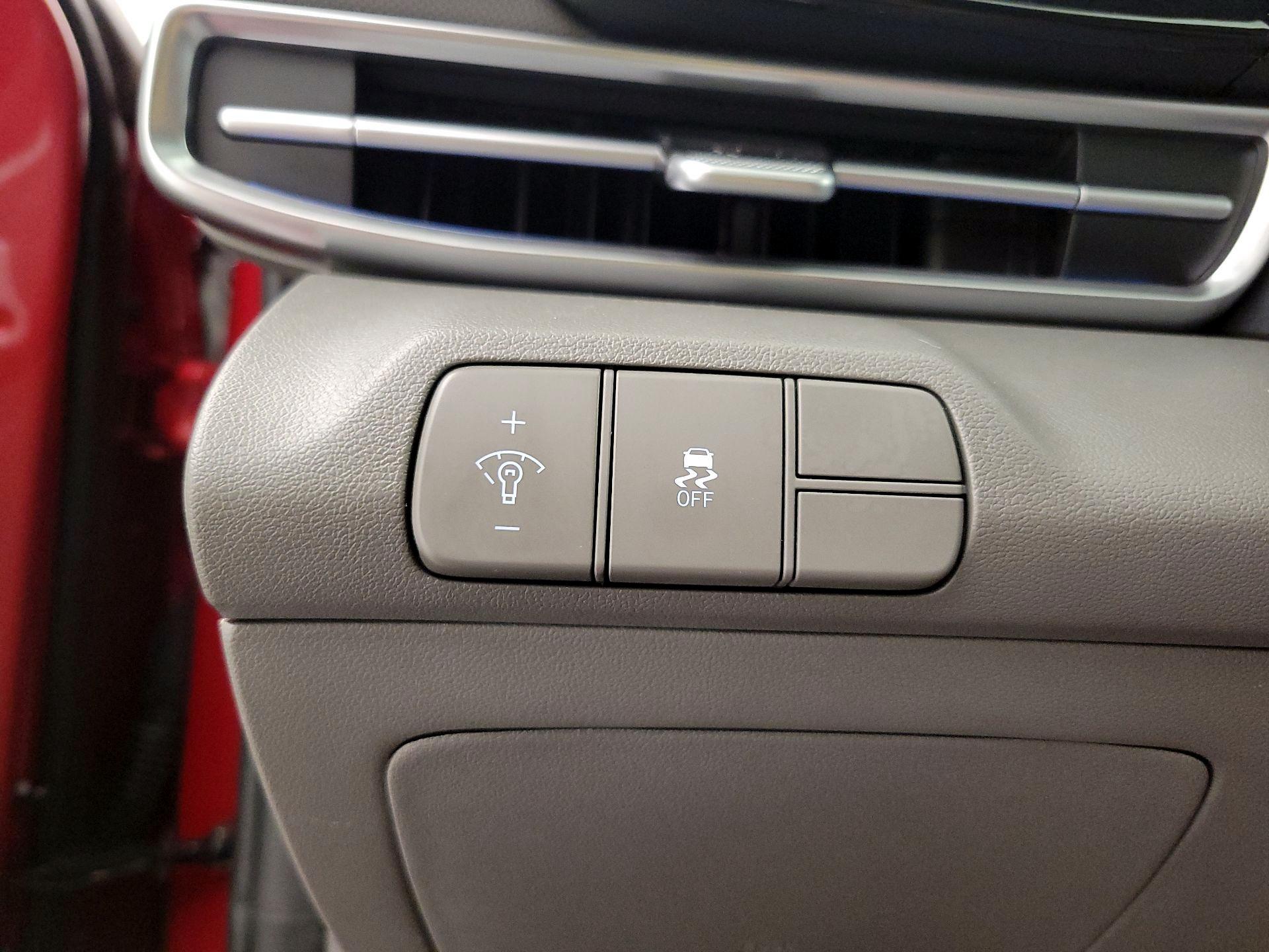 Thumbnail: 2025 Hyundai Elantra - 13