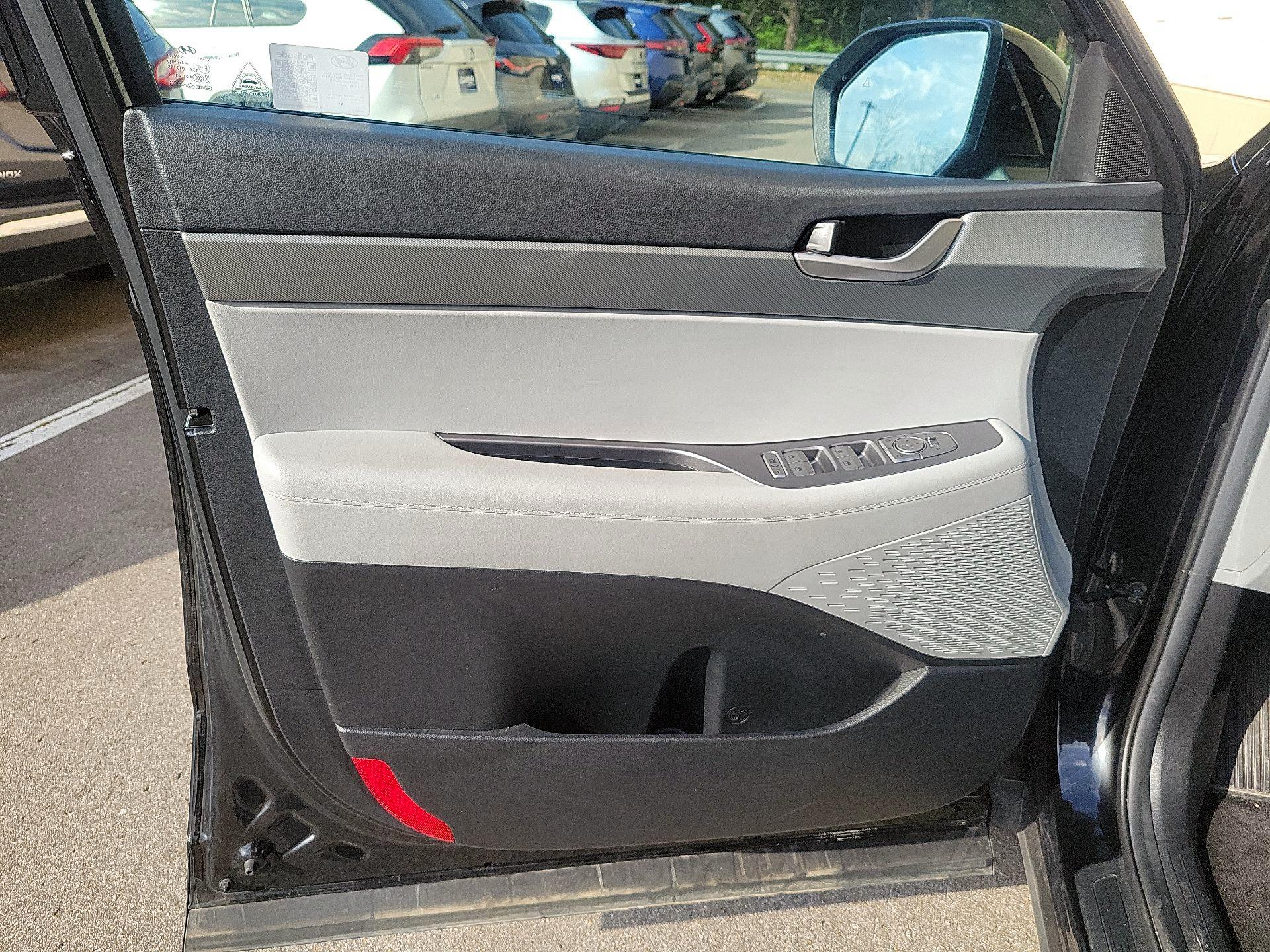 Thumbnail: 2025 Hyundai Palisade - 10