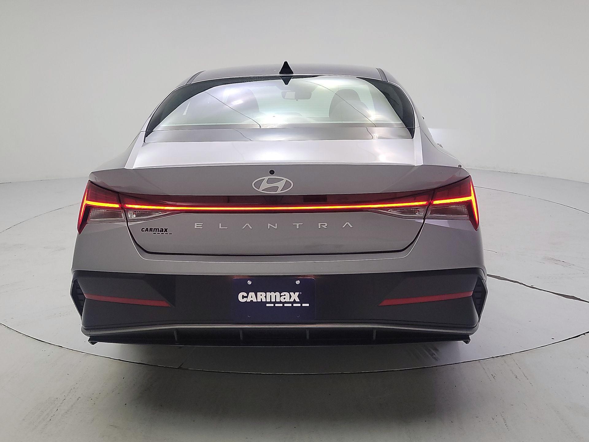 Thumbnail: 2025 Hyundai Elantra - 6