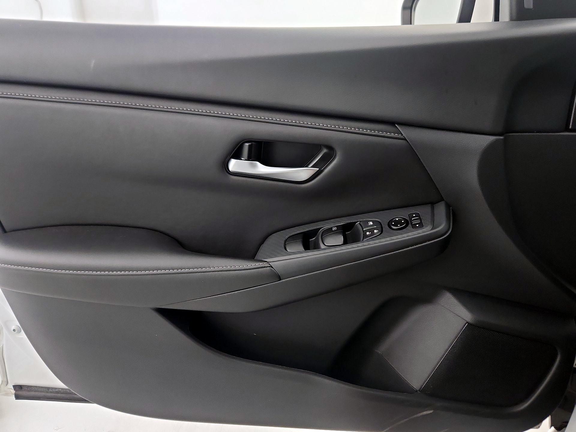 Thumbnail: 2025 Nissan Sentra - 12
