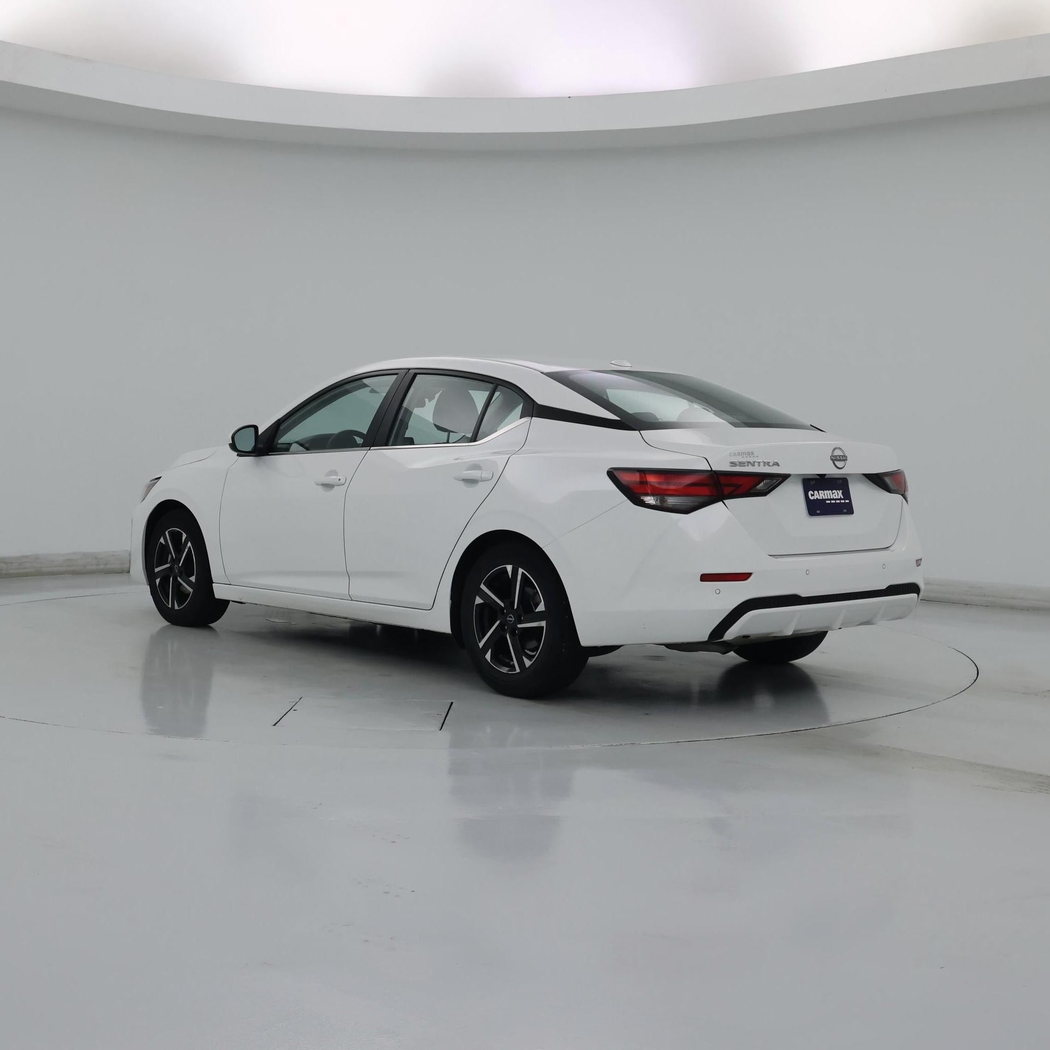 Thumbnail: 2025 Nissan Sentra - 2