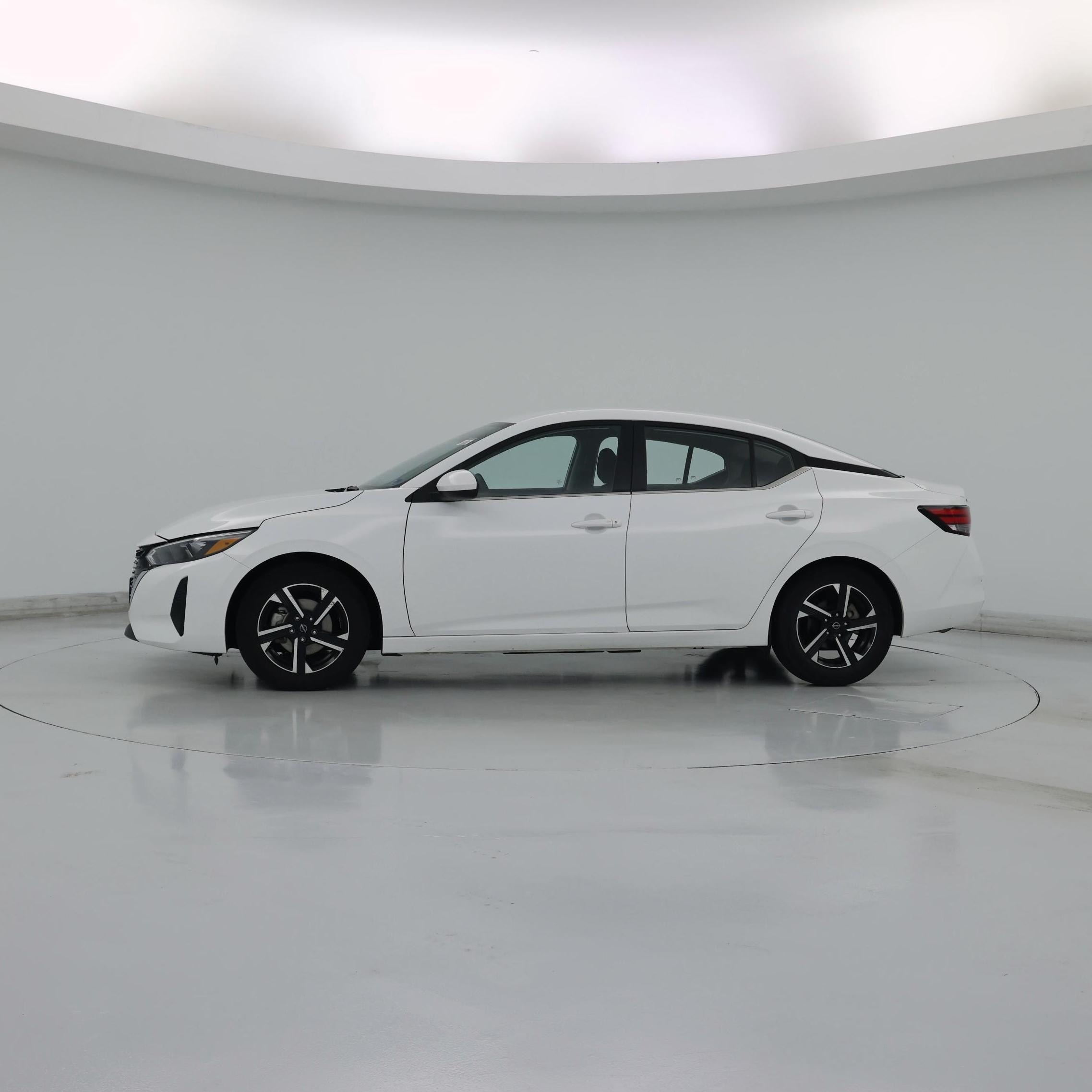 Thumbnail: 2025 Nissan Sentra - 3