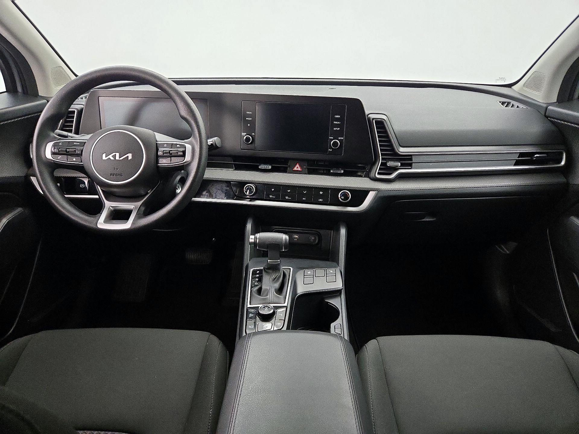 Thumbnail: 2025 Kia Sportage - 9