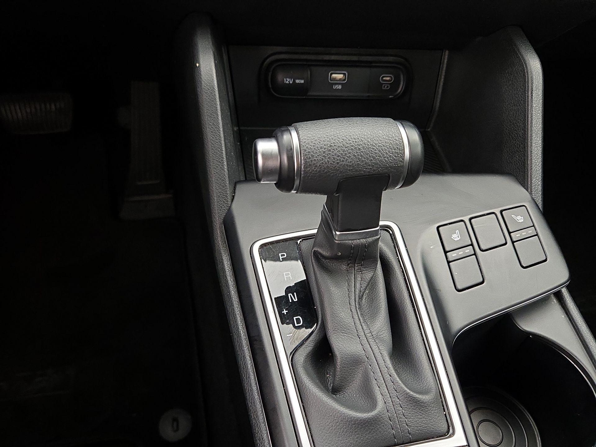 Thumbnail: 2025 Kia Sportage - 17