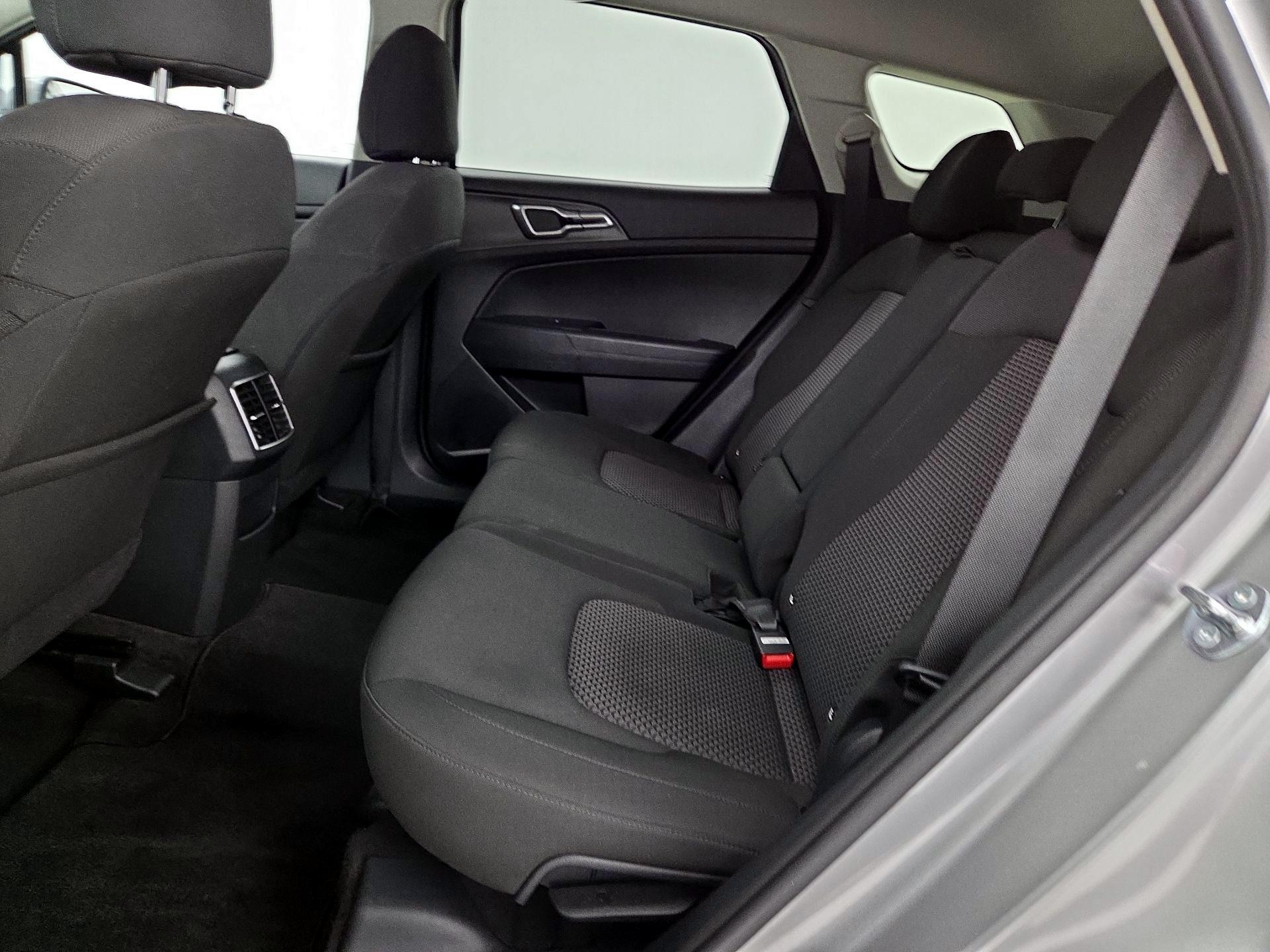 Thumbnail: 2025 Kia Sportage - 19