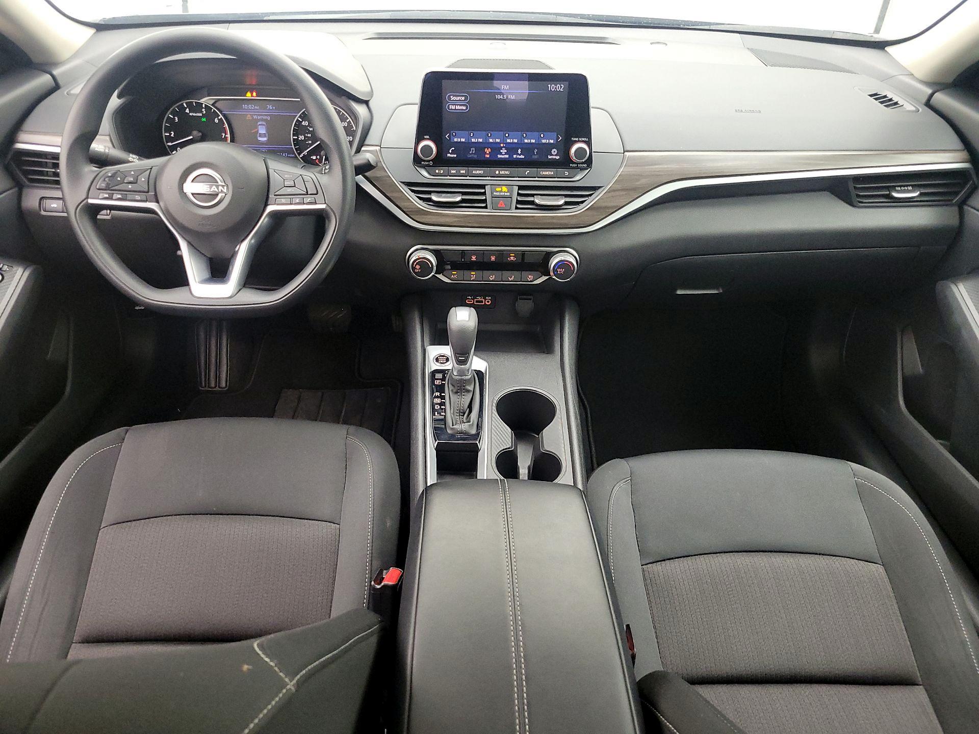 Thumbnail: 2025 Nissan Altima - 9