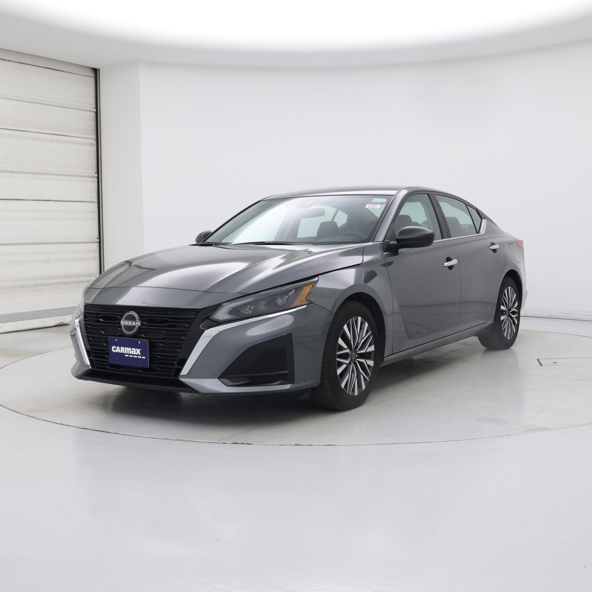 Thumbnail: 2025 Nissan Altima - 4