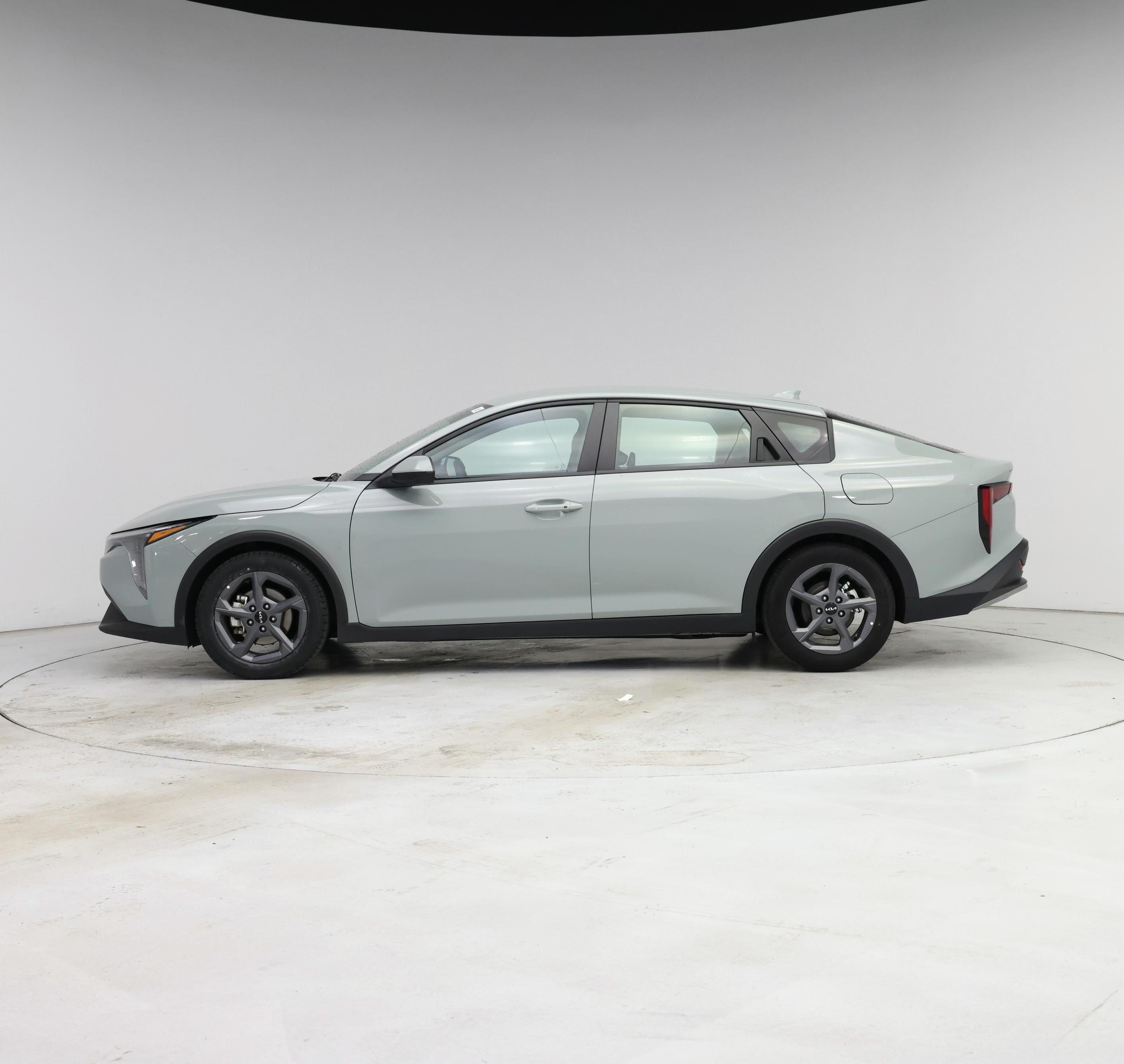 Thumbnail: 2025 Kia K4 - 3