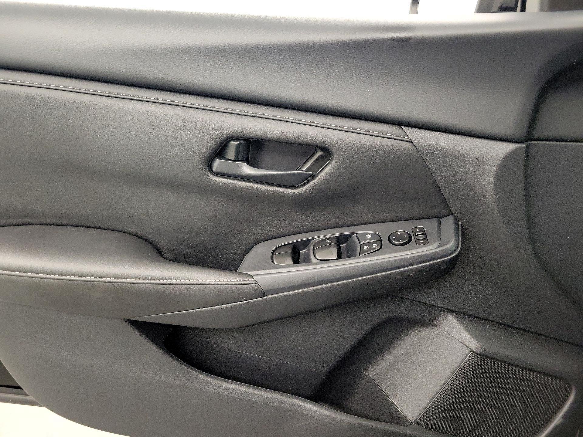 Thumbnail: 2025 Nissan Sentra - 12