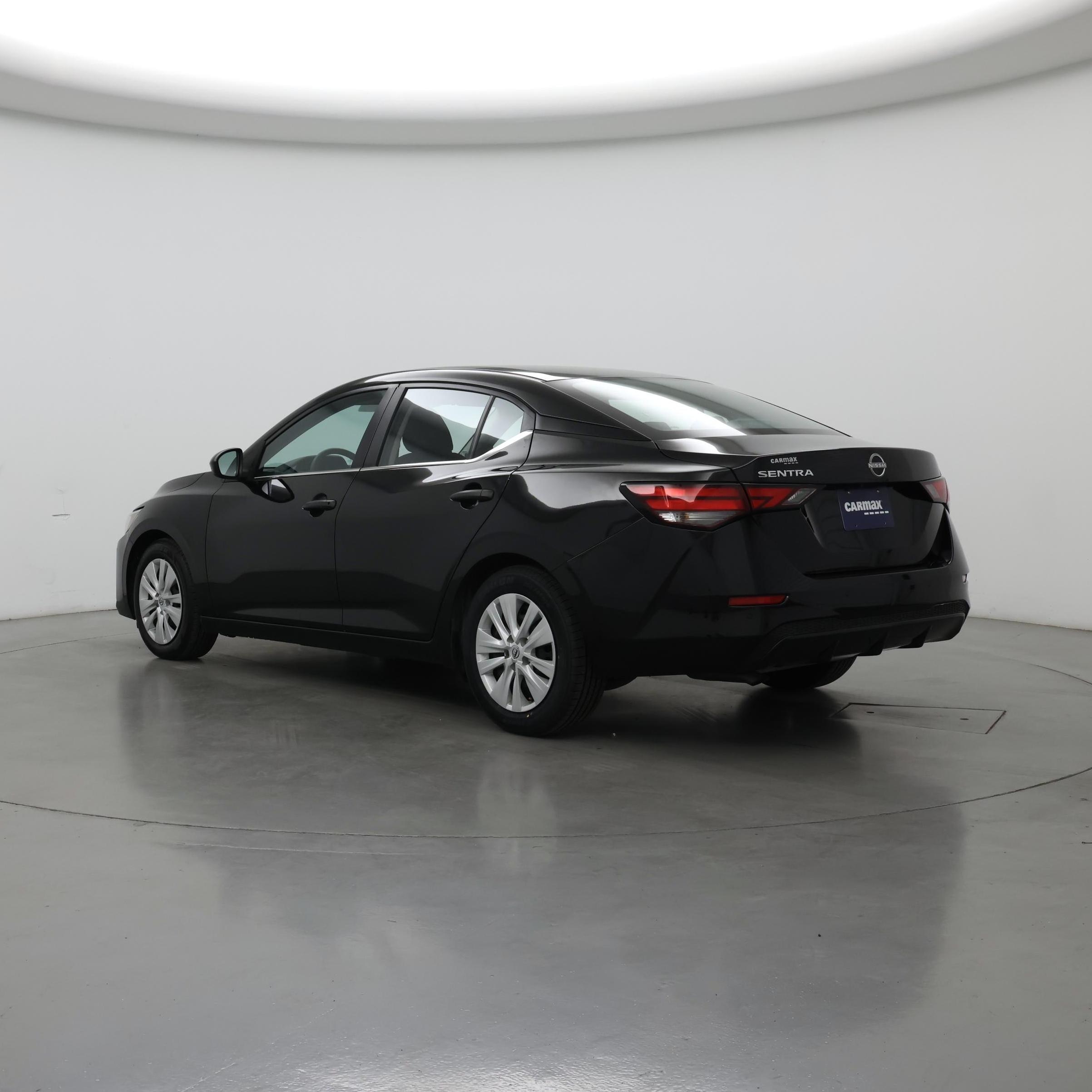 Thumbnail: 2025 Nissan Sentra - 2