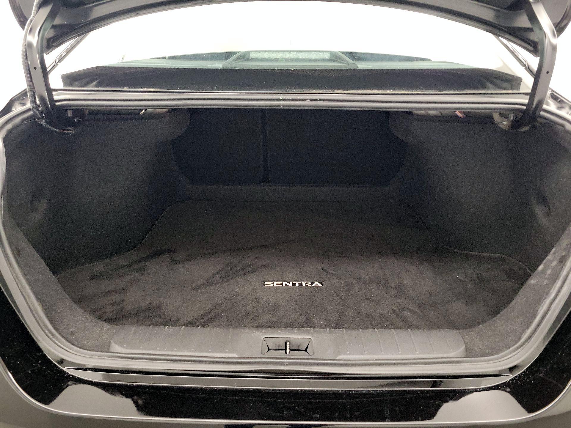 Thumbnail: 2025 Nissan Sentra - 20