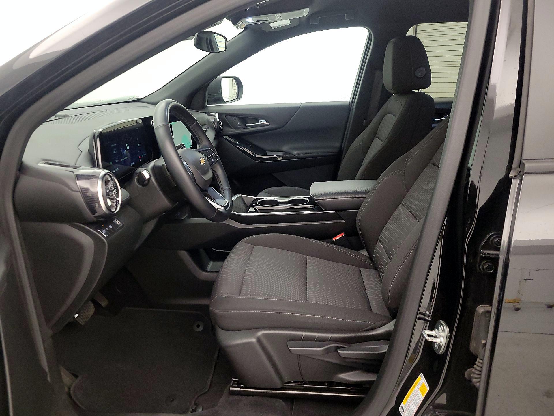 Thumbnail: 2025 Chevrolet Equinox - 11