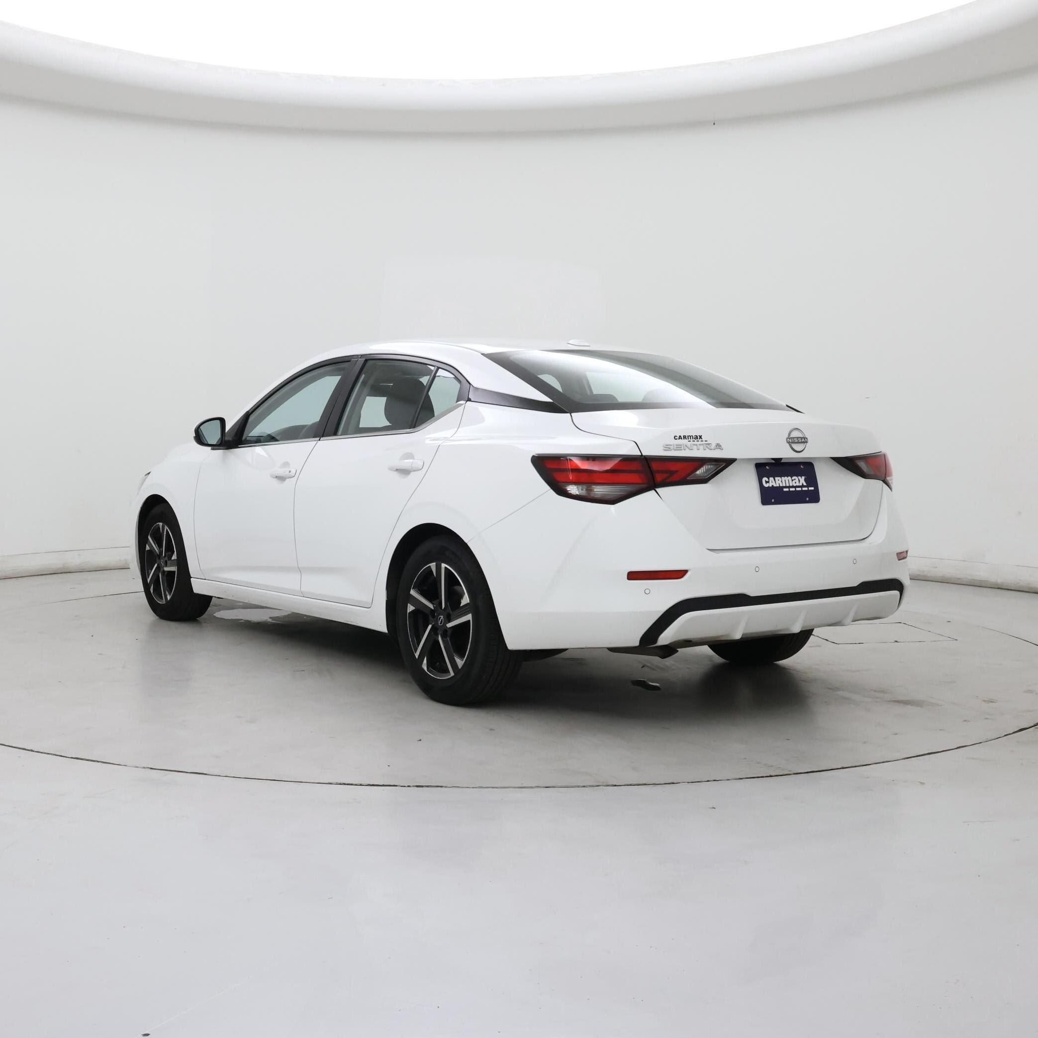 Thumbnail: 2025 Nissan Sentra - 2