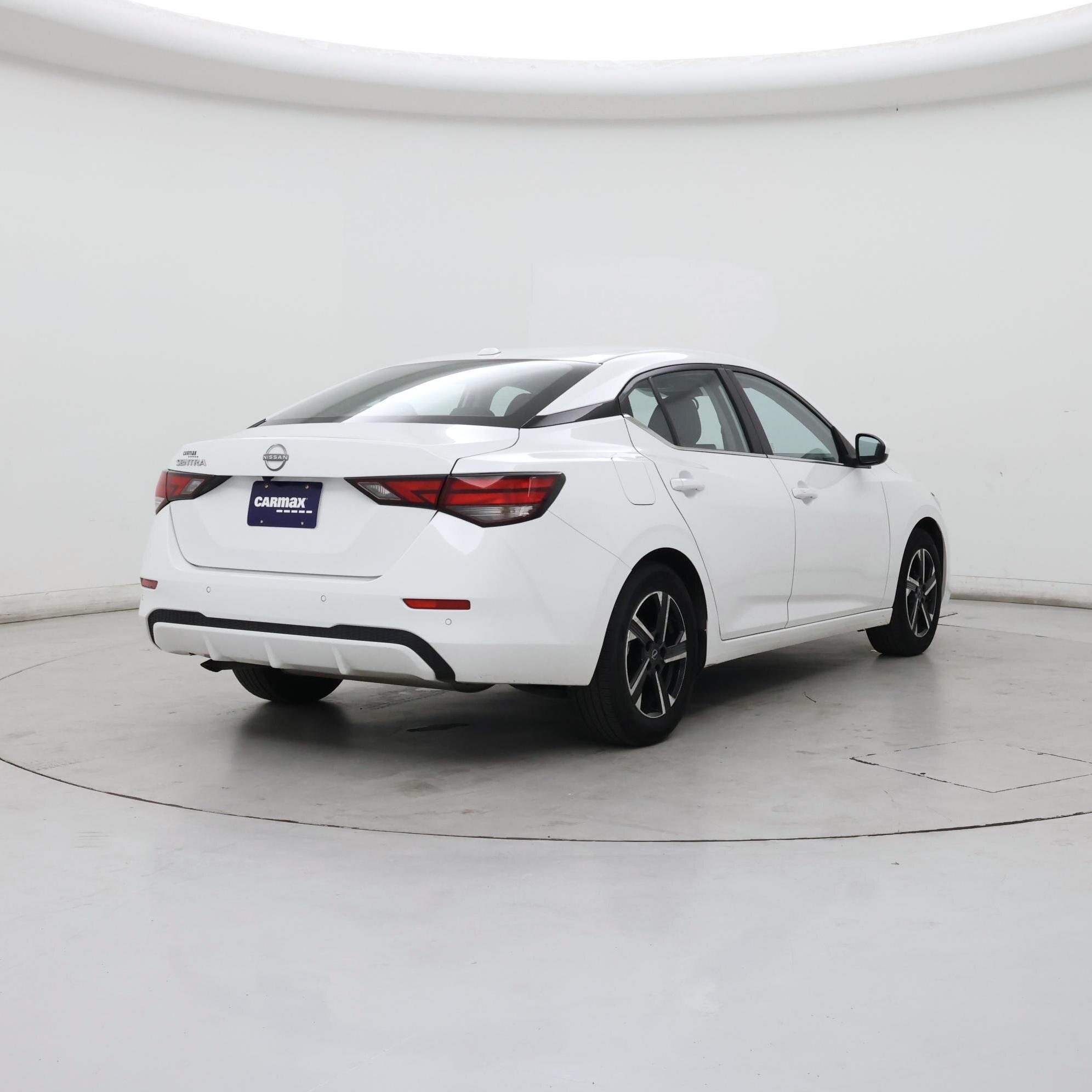 Thumbnail: 2025 Nissan Sentra - 8