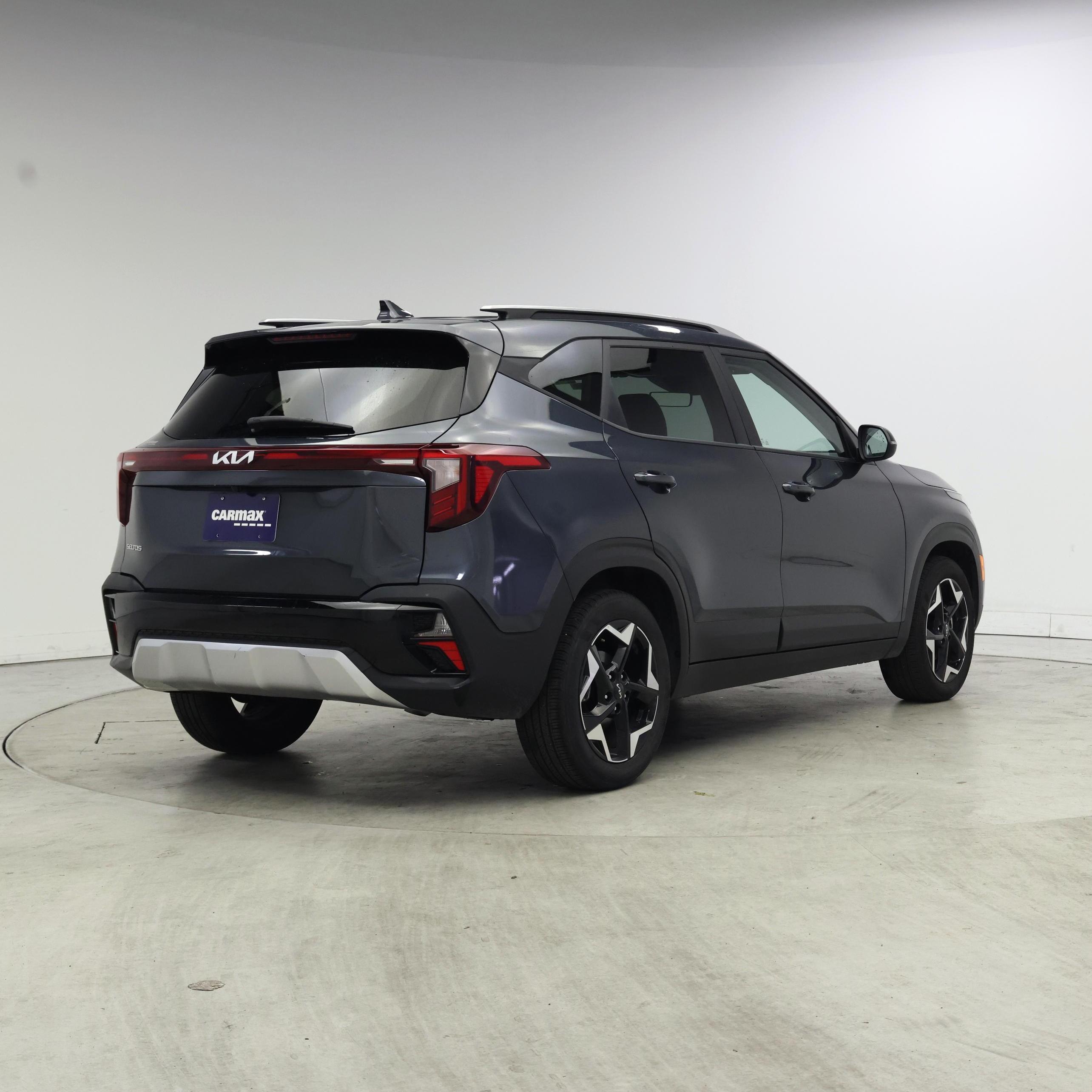 Thumbnail: 2025 Kia Seltos - 8