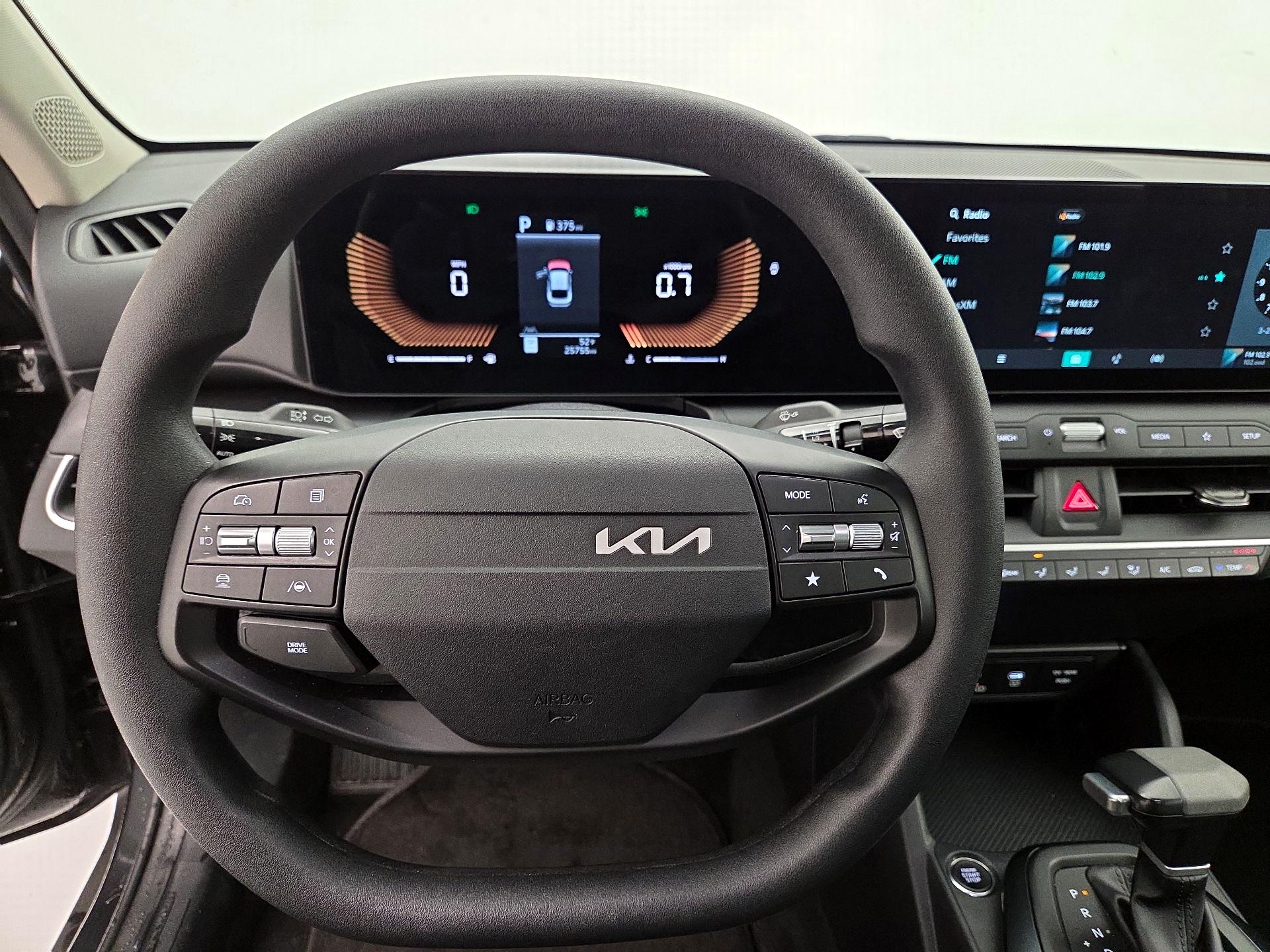 Thumbnail: 2025 Kia K4 - 10