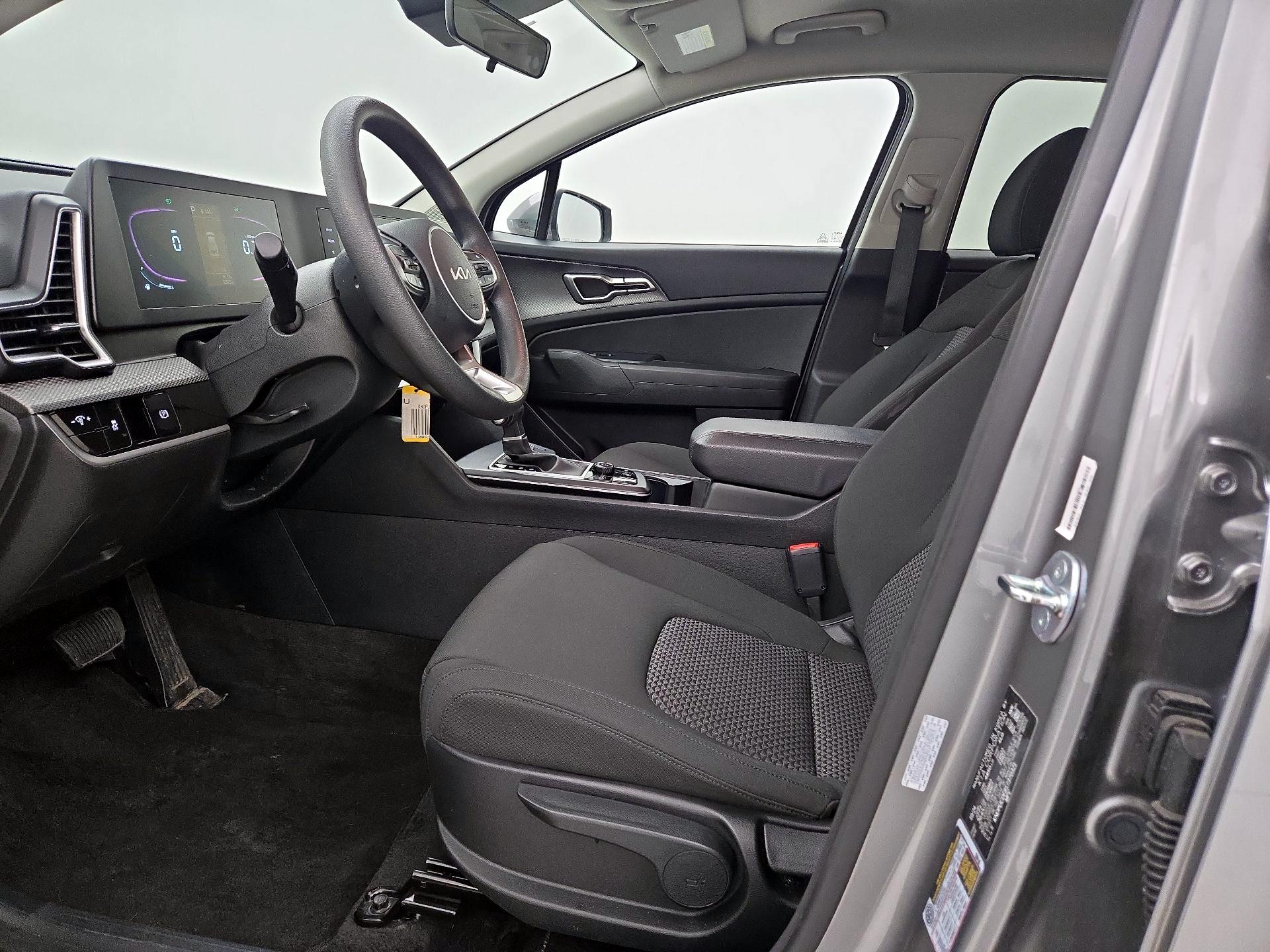 Thumbnail: 2025 Kia Sportage - 11