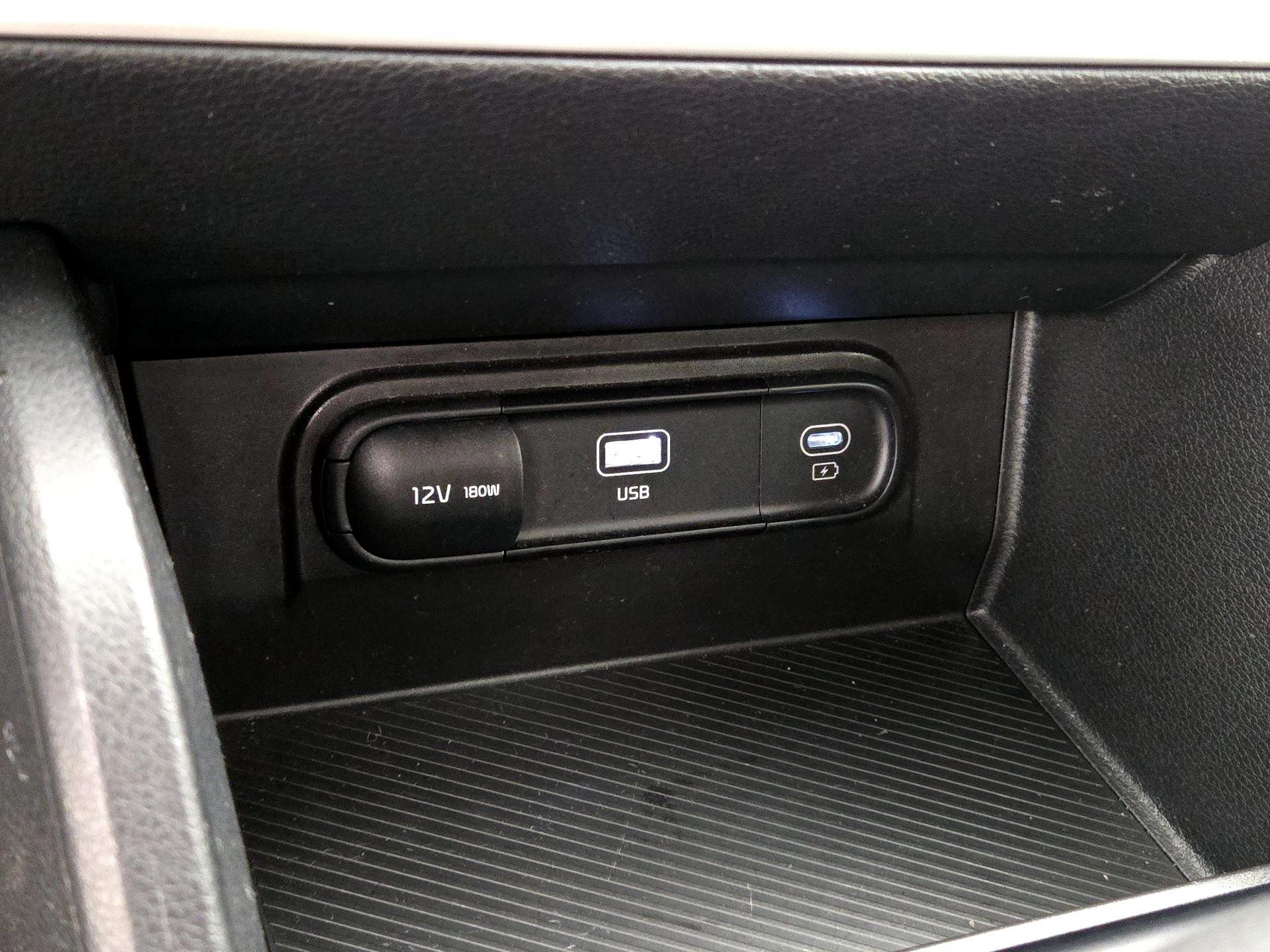 Thumbnail: 2025 Kia Sportage - 18