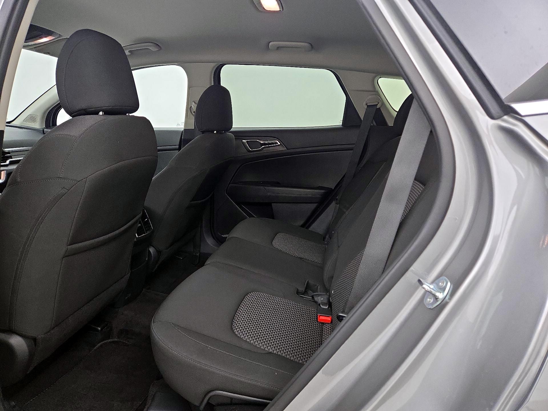 Thumbnail: 2025 Kia Sportage - 19