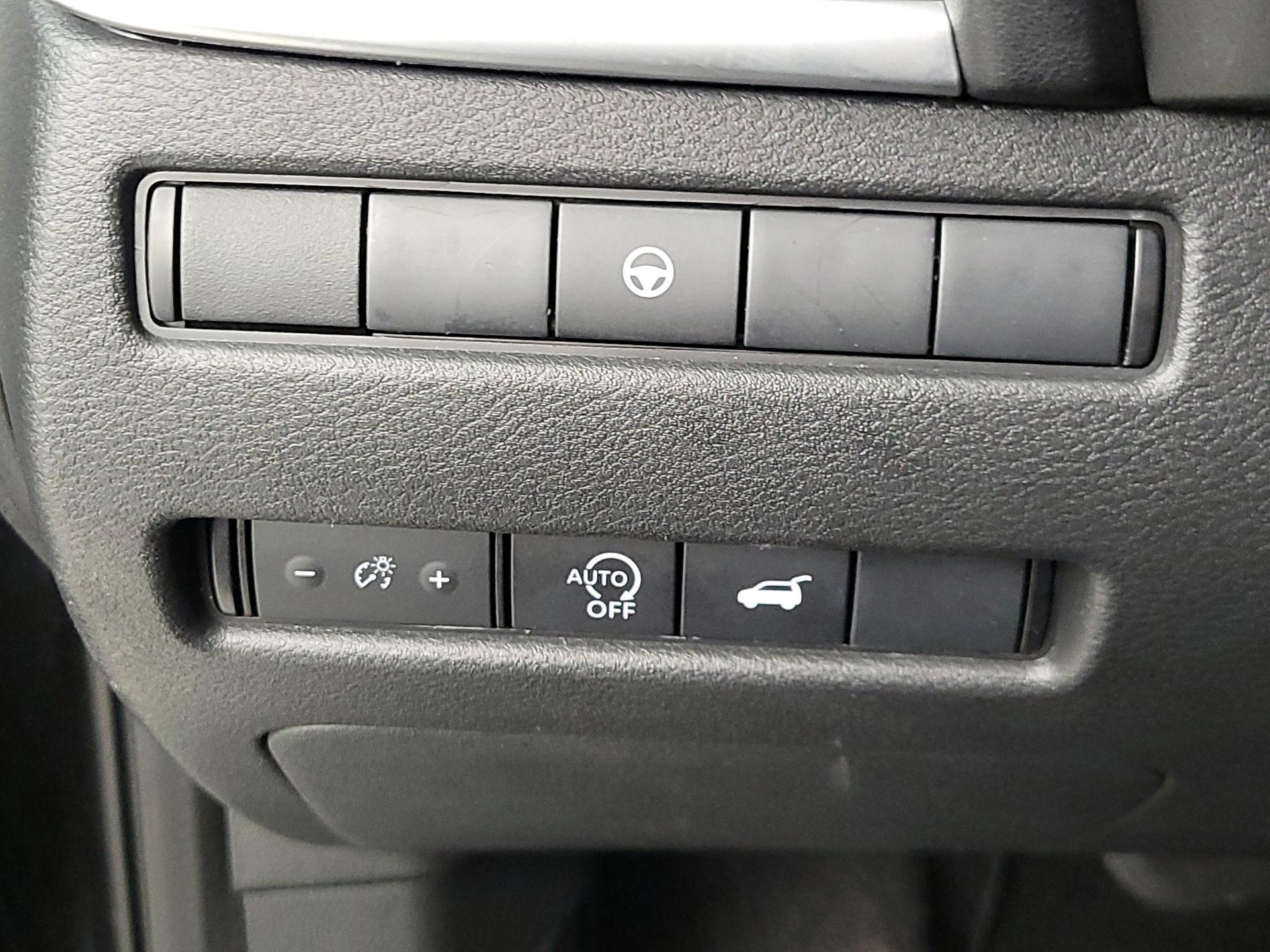 Thumbnail: 2025 Nissan Rogue - 13