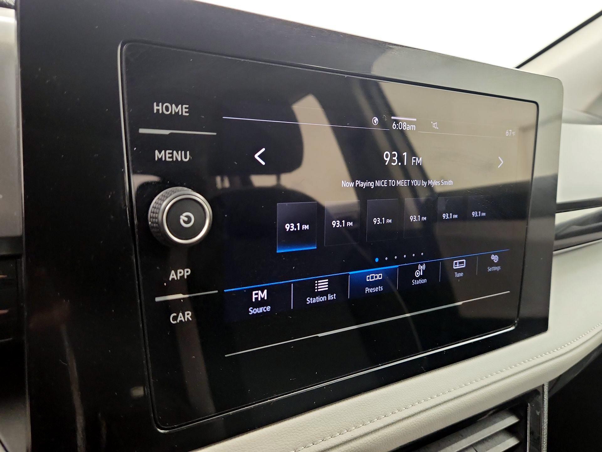 Thumbnail: 2025 Volkswagen Taos - 15