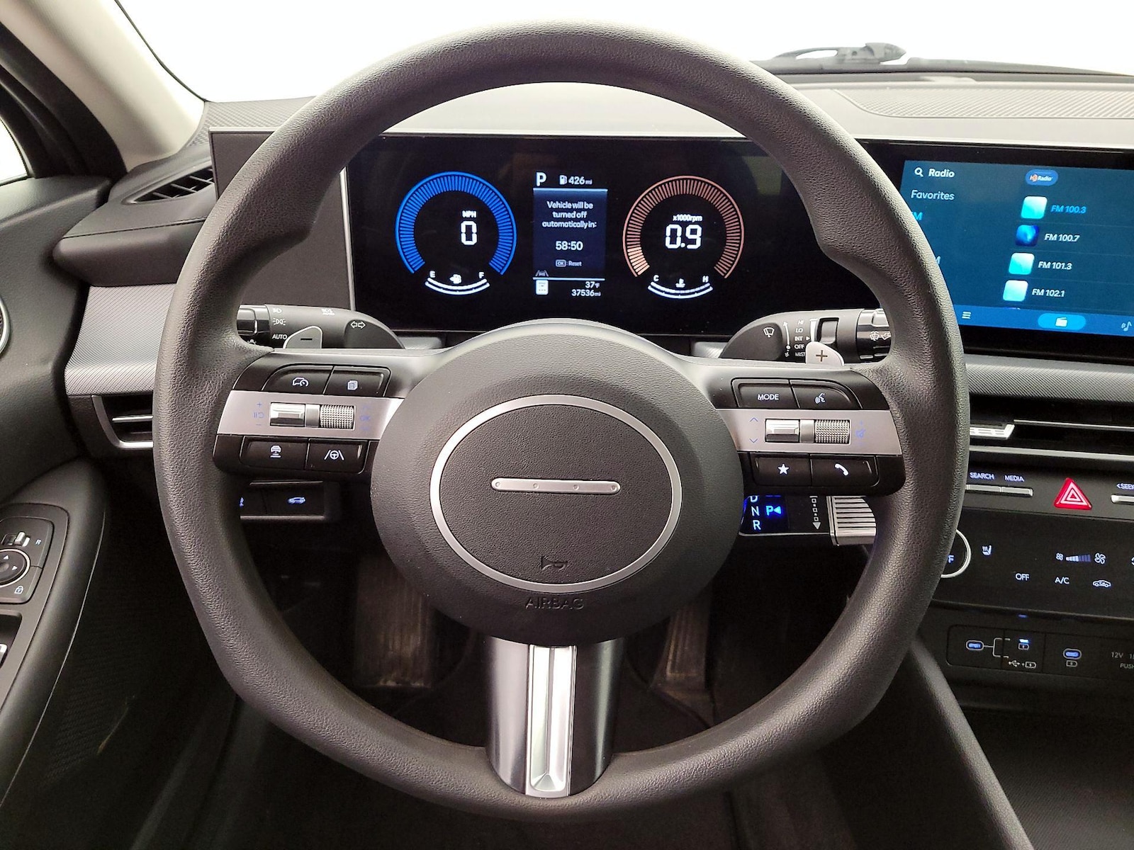 2025 Hyundai Sonata SEL - Photo 11