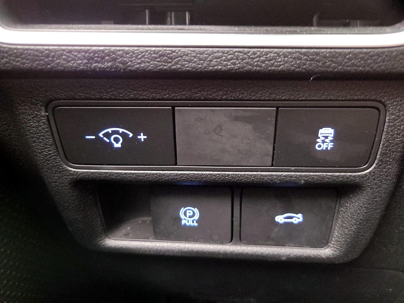 2025 Hyundai Sonata SEL - Photo 14