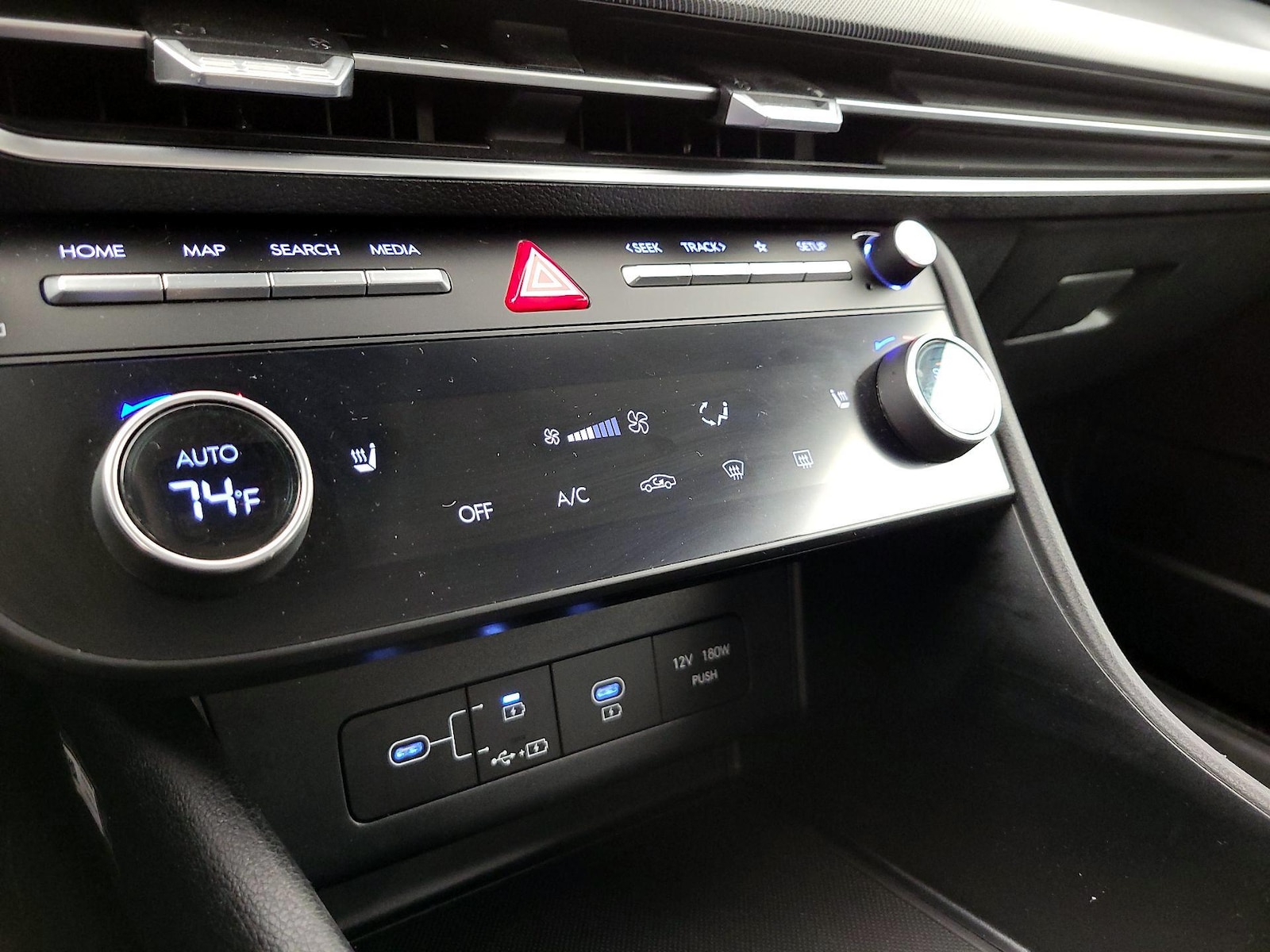 2025 Hyundai Sonata SEL - Photo 17