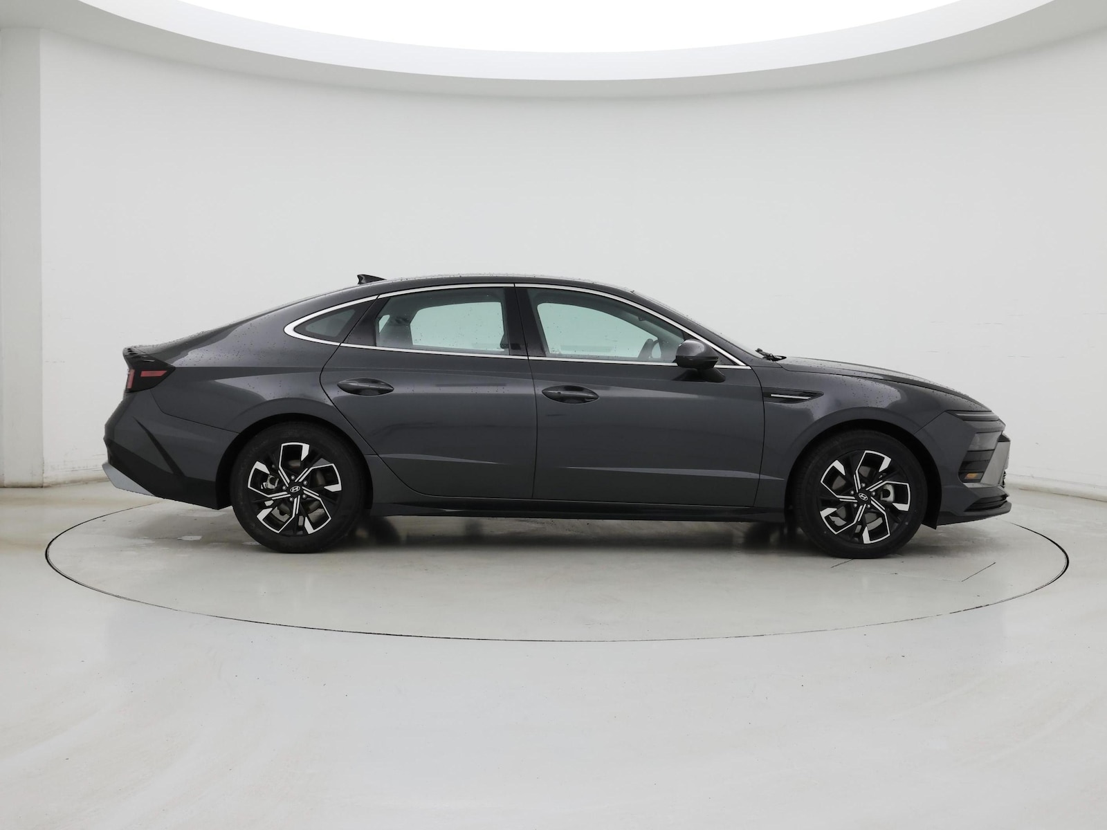 2025 Hyundai Sonata SEL - Photo 8