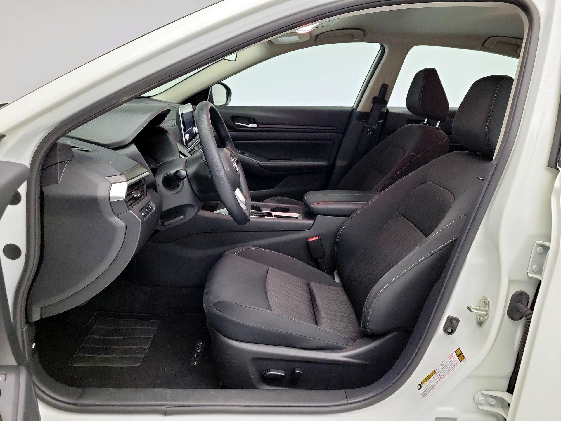 Thumbnail: 2025 Nissan Altima - 11