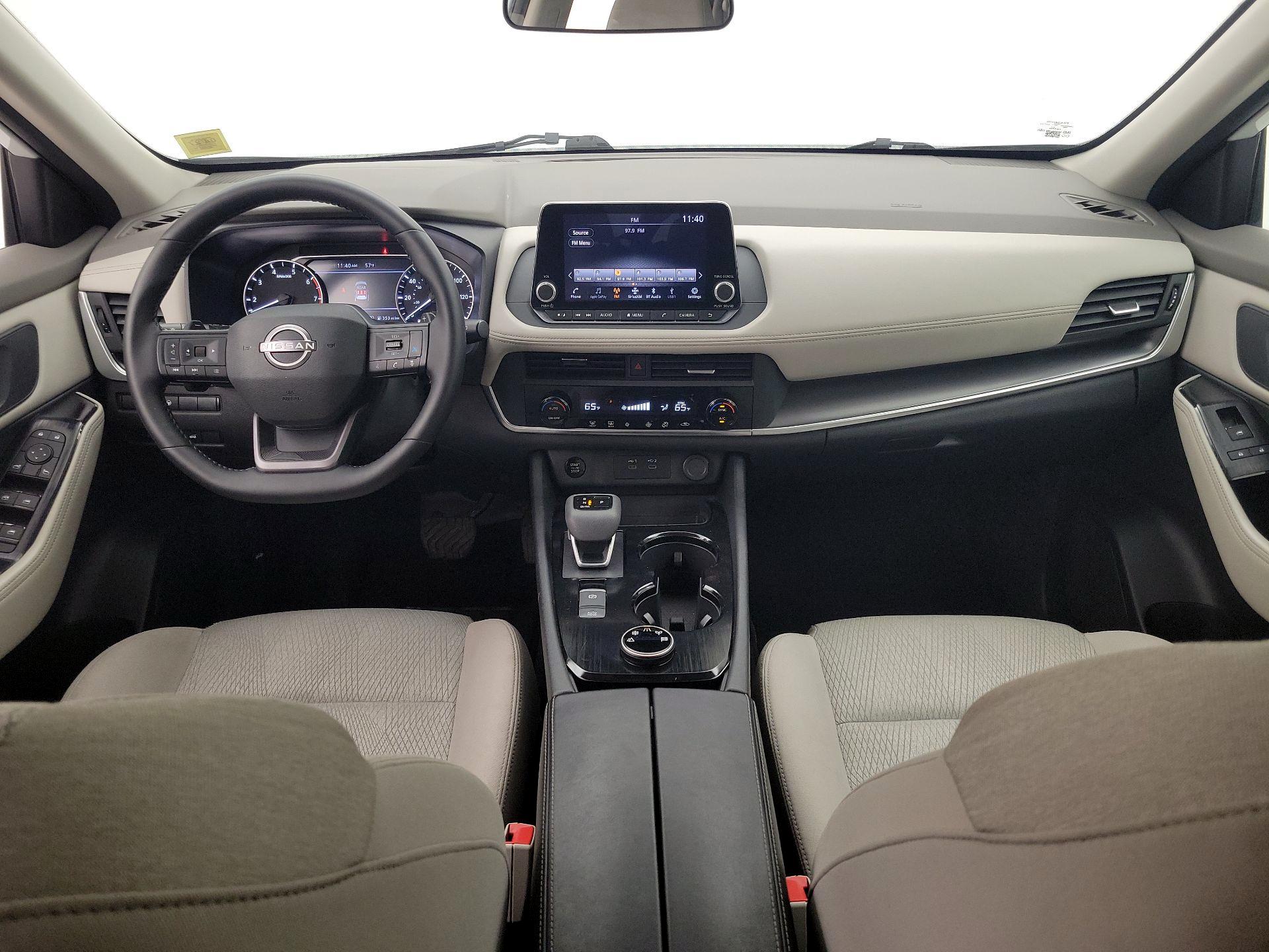 Thumbnail: 2025 Nissan Rogue - 9