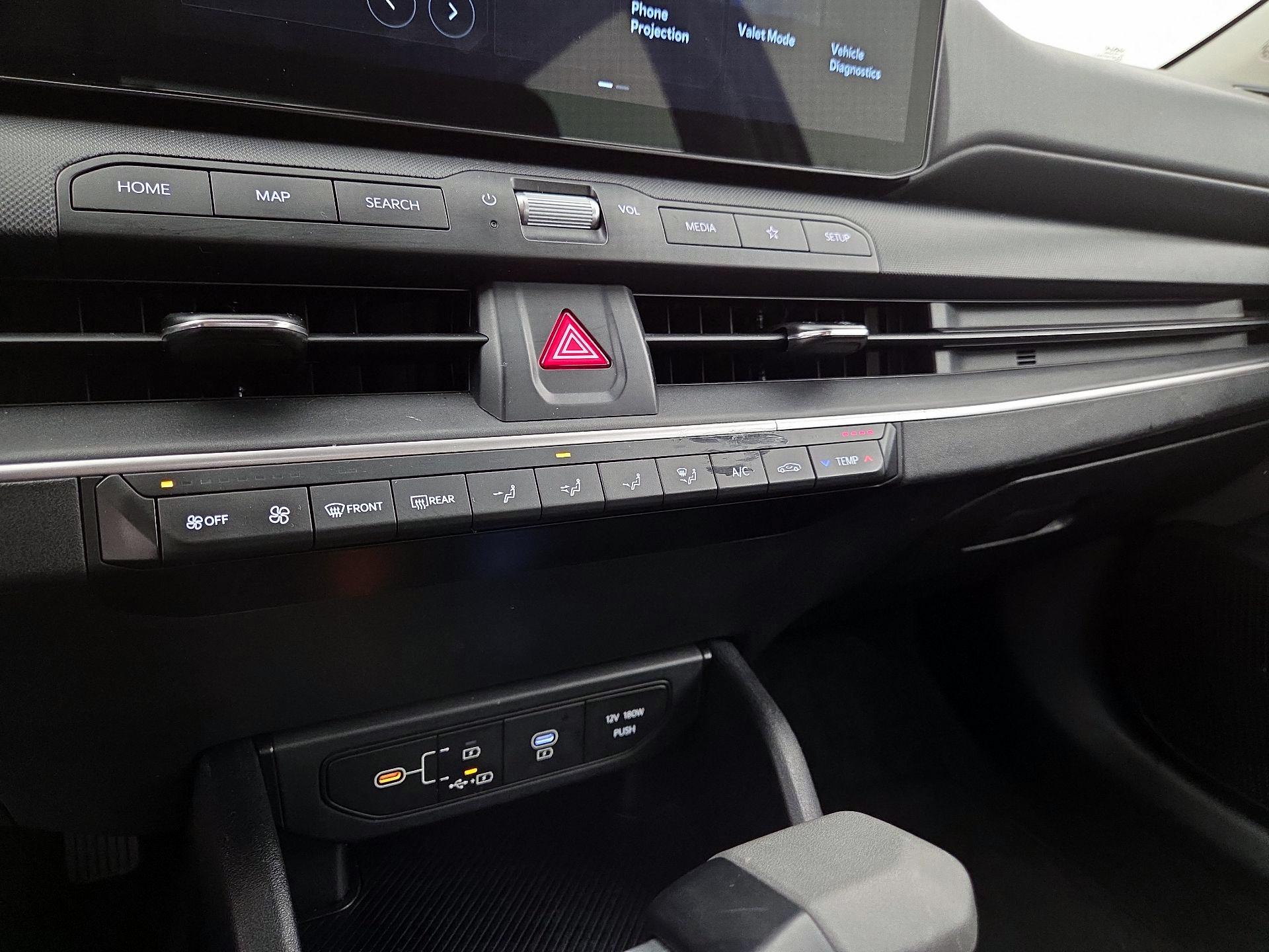 Thumbnail: 2025 Kia K4 - 16