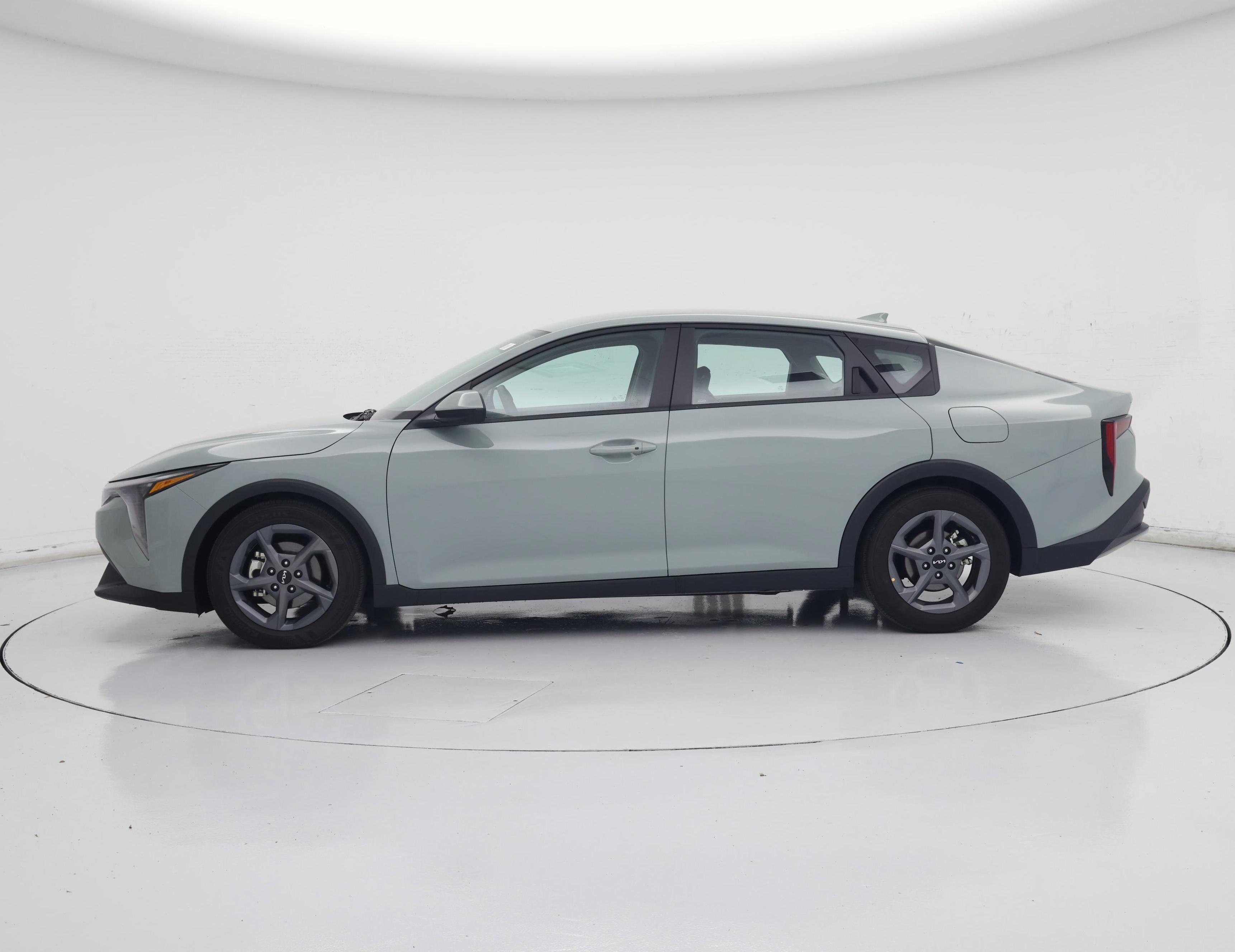 Thumbnail: 2025 Kia K4 - 3