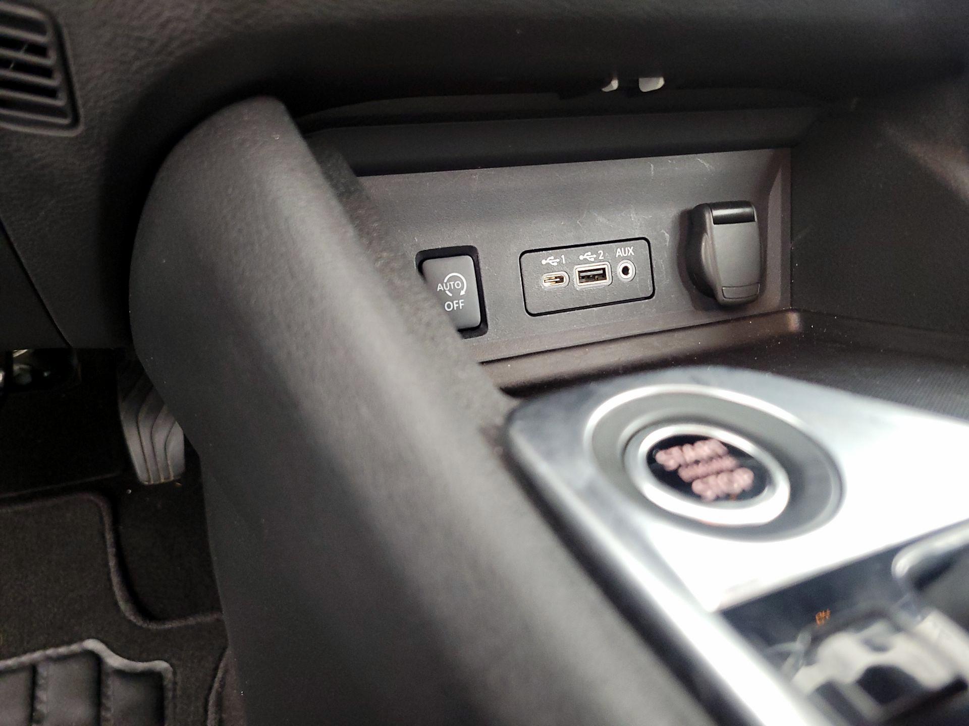 Thumbnail: 2025 Nissan Sentra - 18