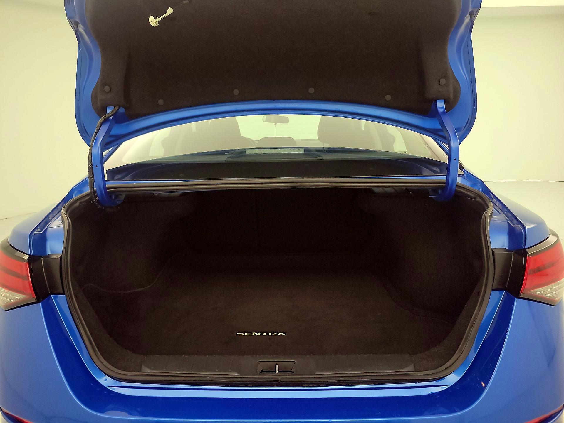 Thumbnail: 2025 Nissan Sentra - 20