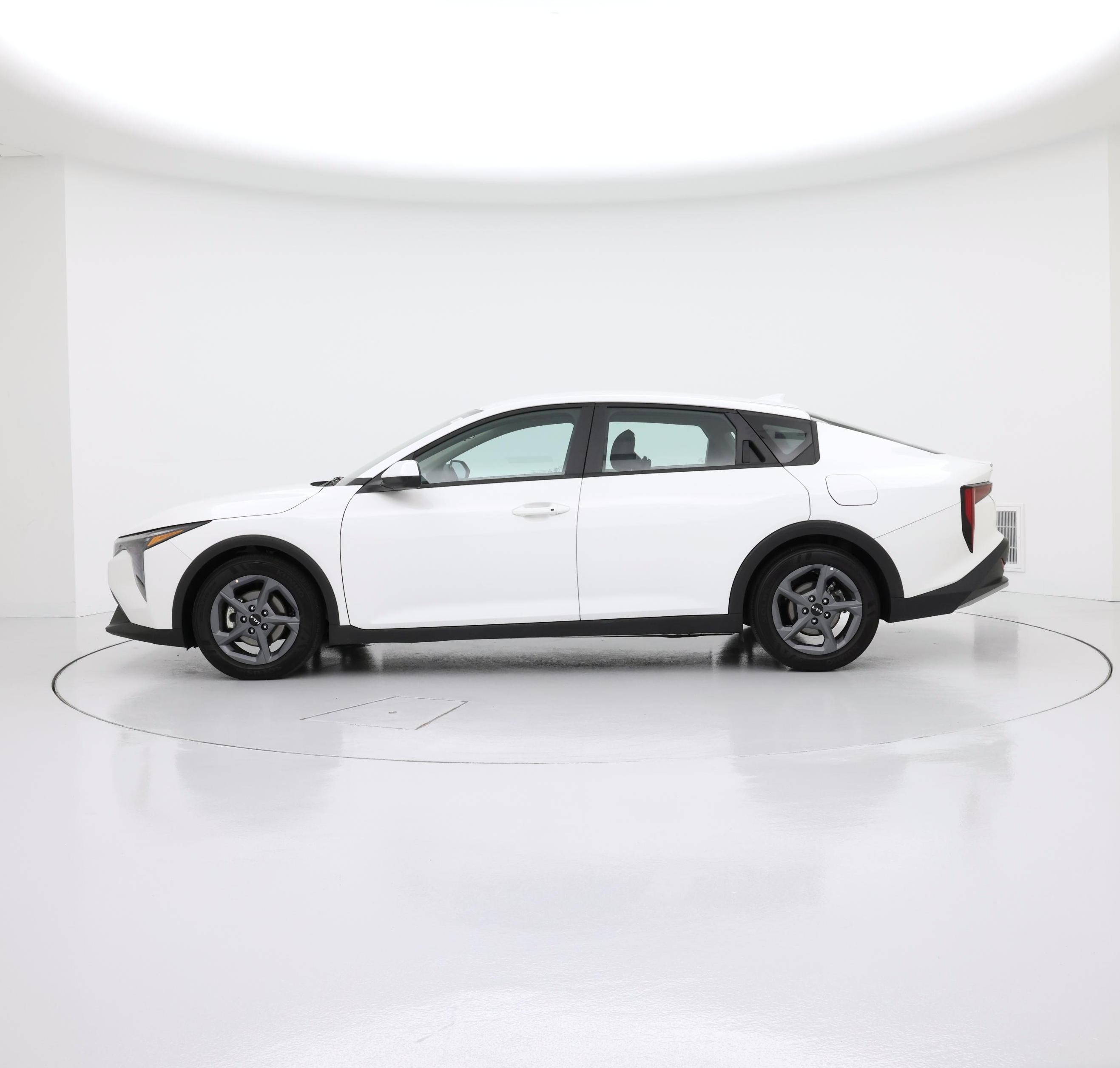 Thumbnail: 2025 Kia K4 - 3