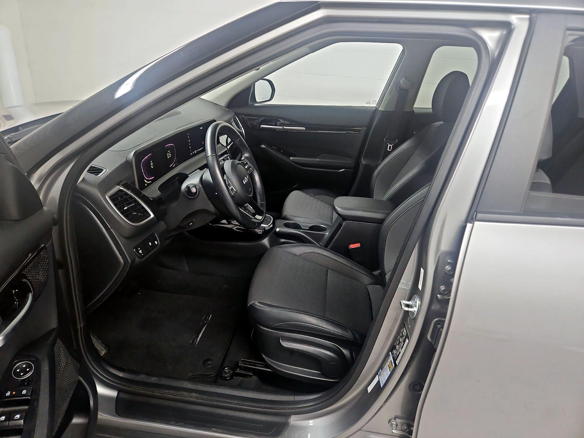 Thumbnail: 2025 Kia Seltos - 11