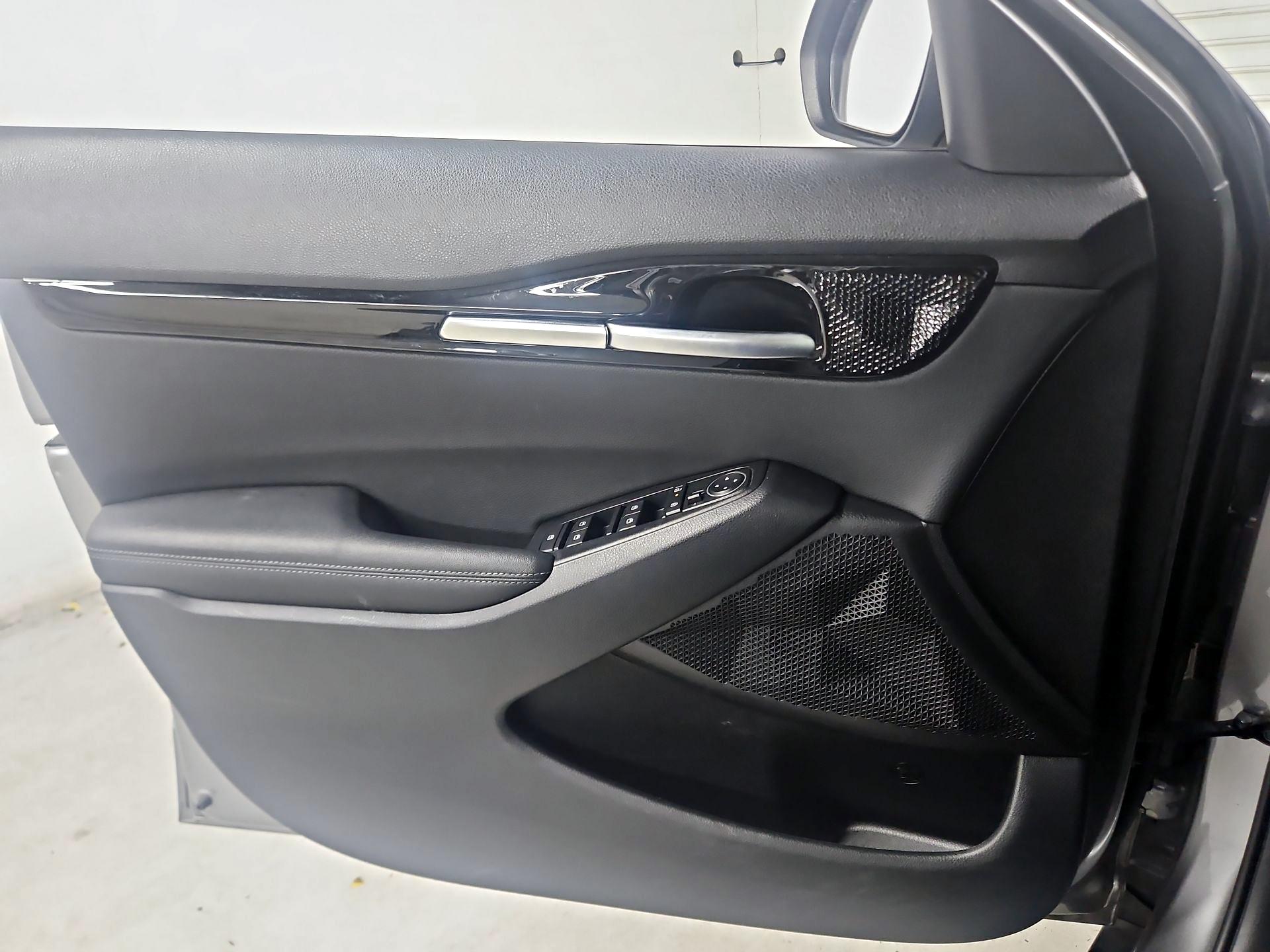 Thumbnail: 2025 Kia Seltos - 12