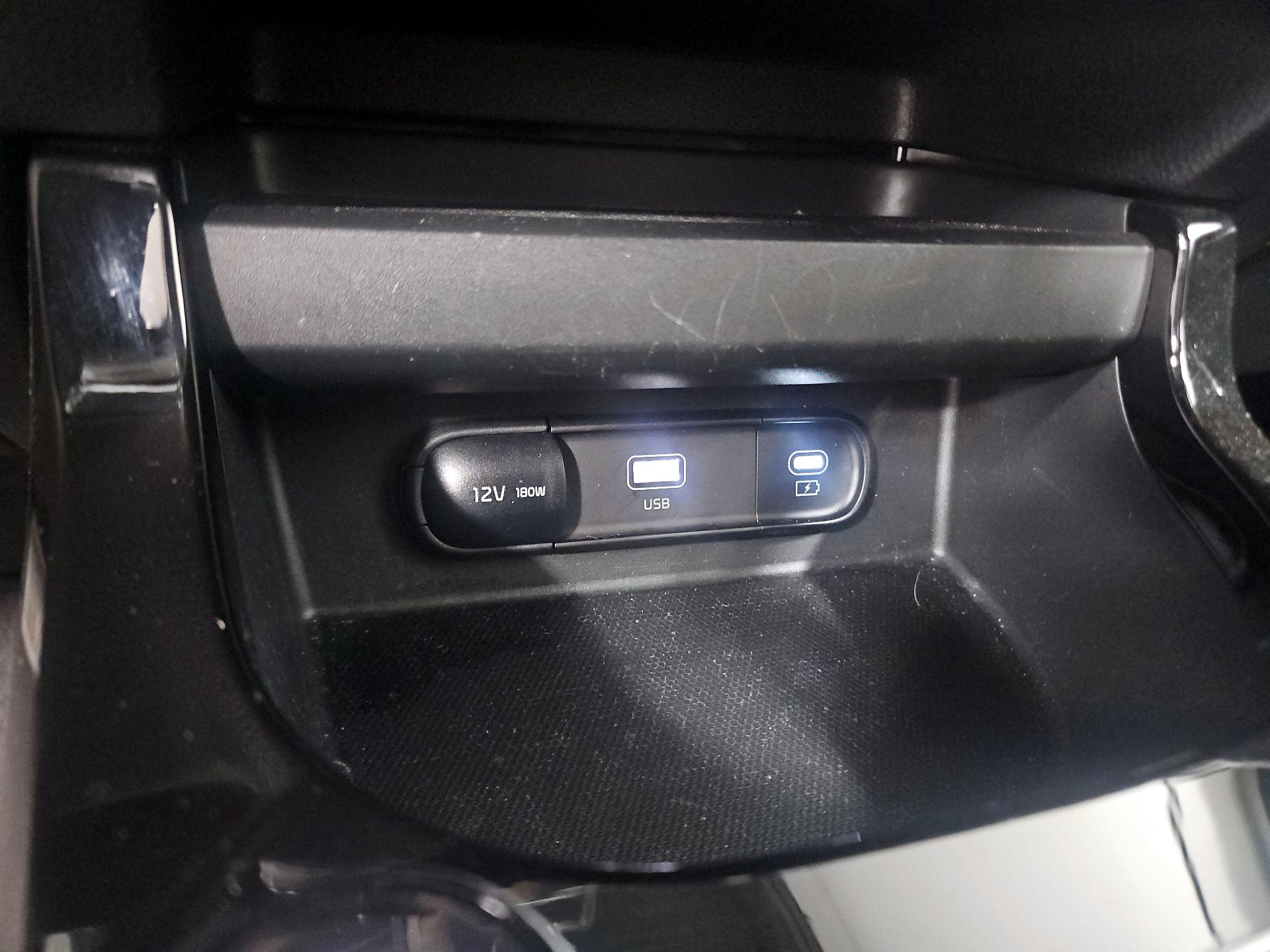 Thumbnail: 2025 Kia Seltos - 19