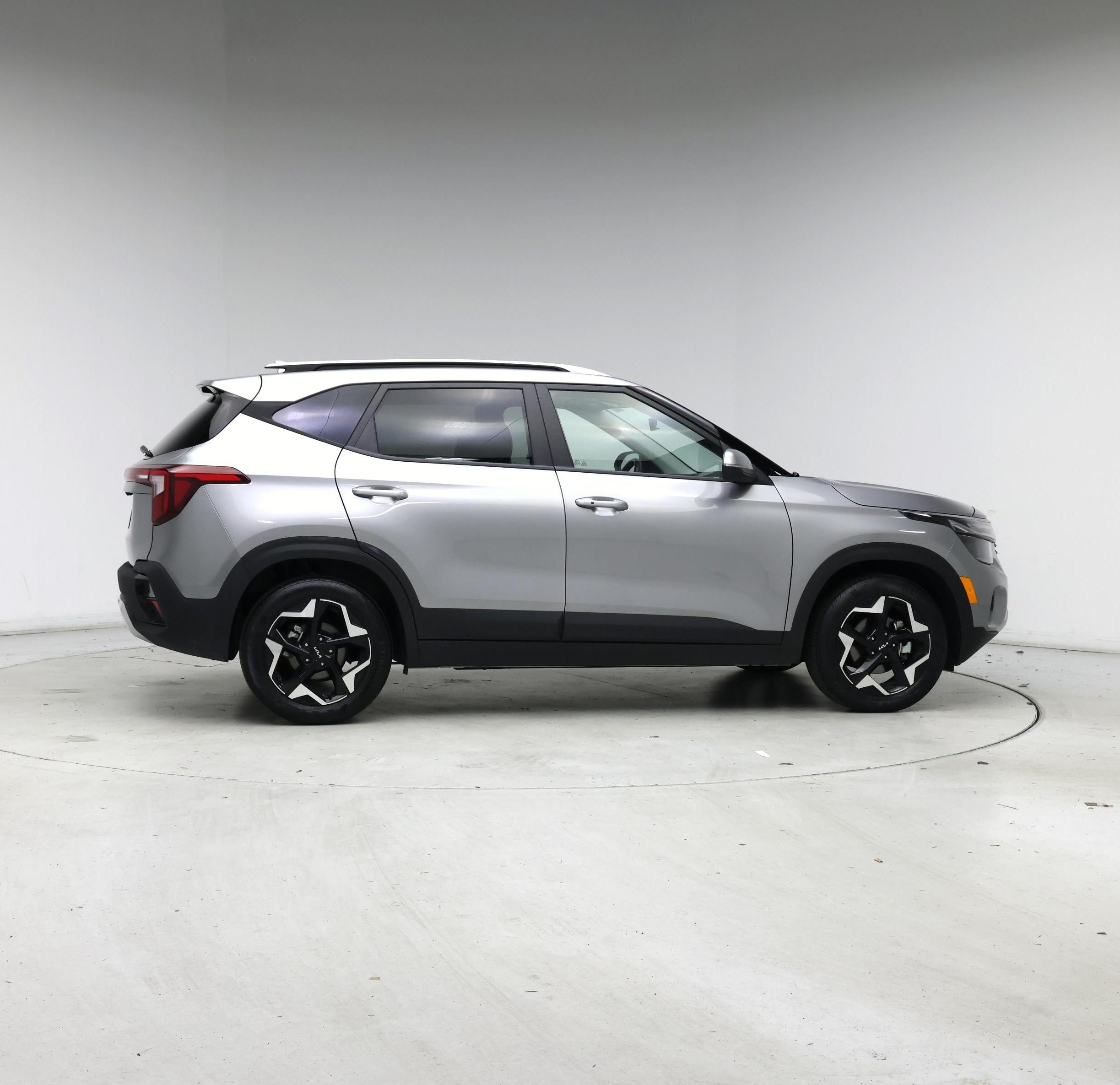 Thumbnail: 2025 Kia Seltos - 7