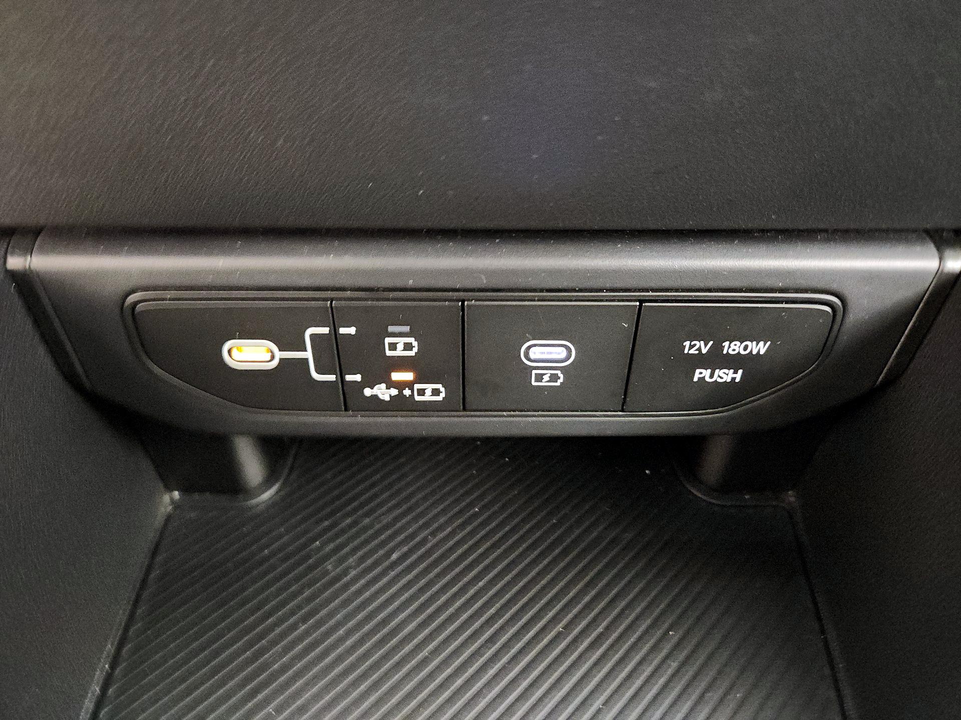 Thumbnail: 2025 Kia K4 - 18