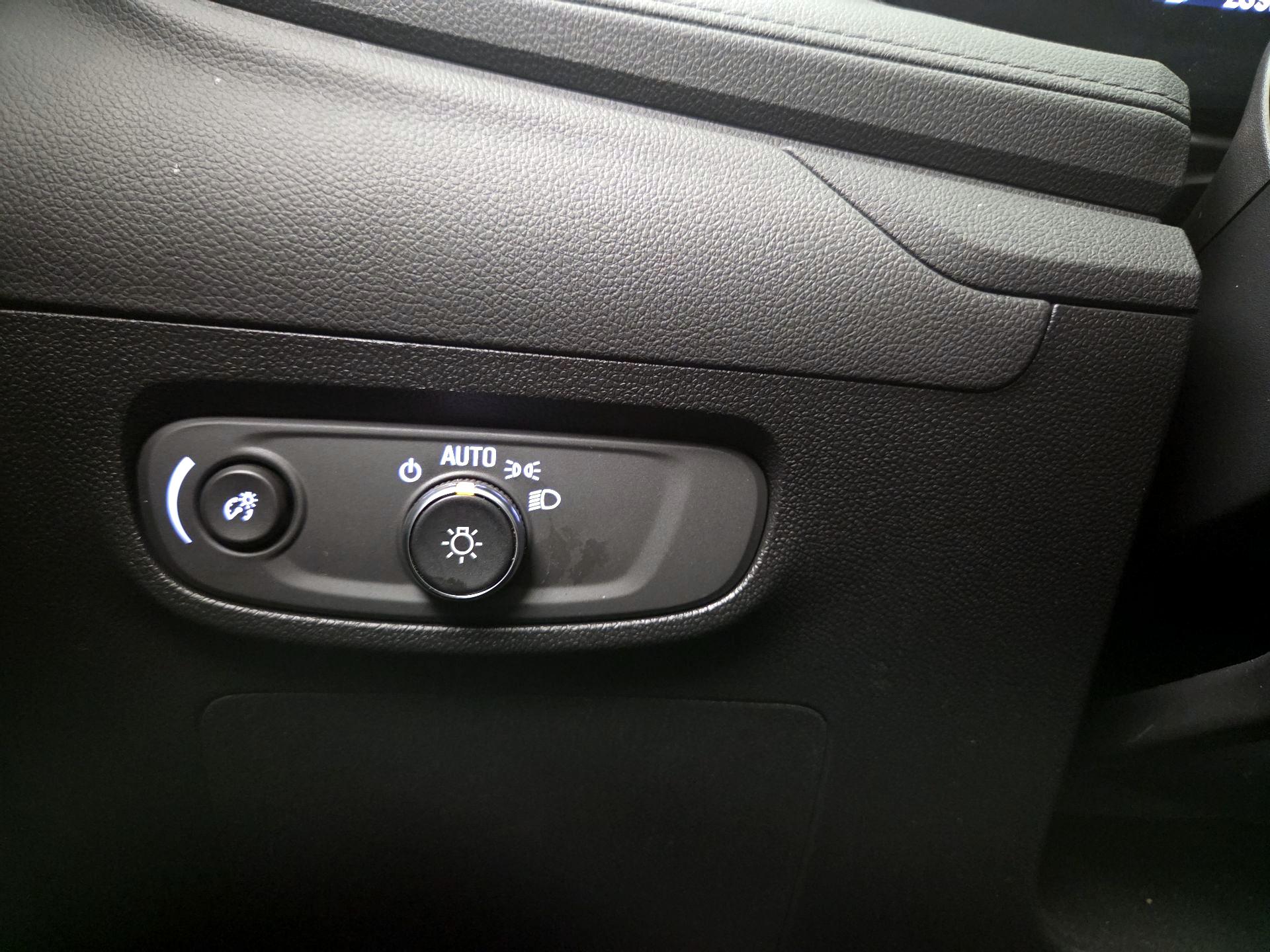 Thumbnail: 2025 Buick Encore GX - 13