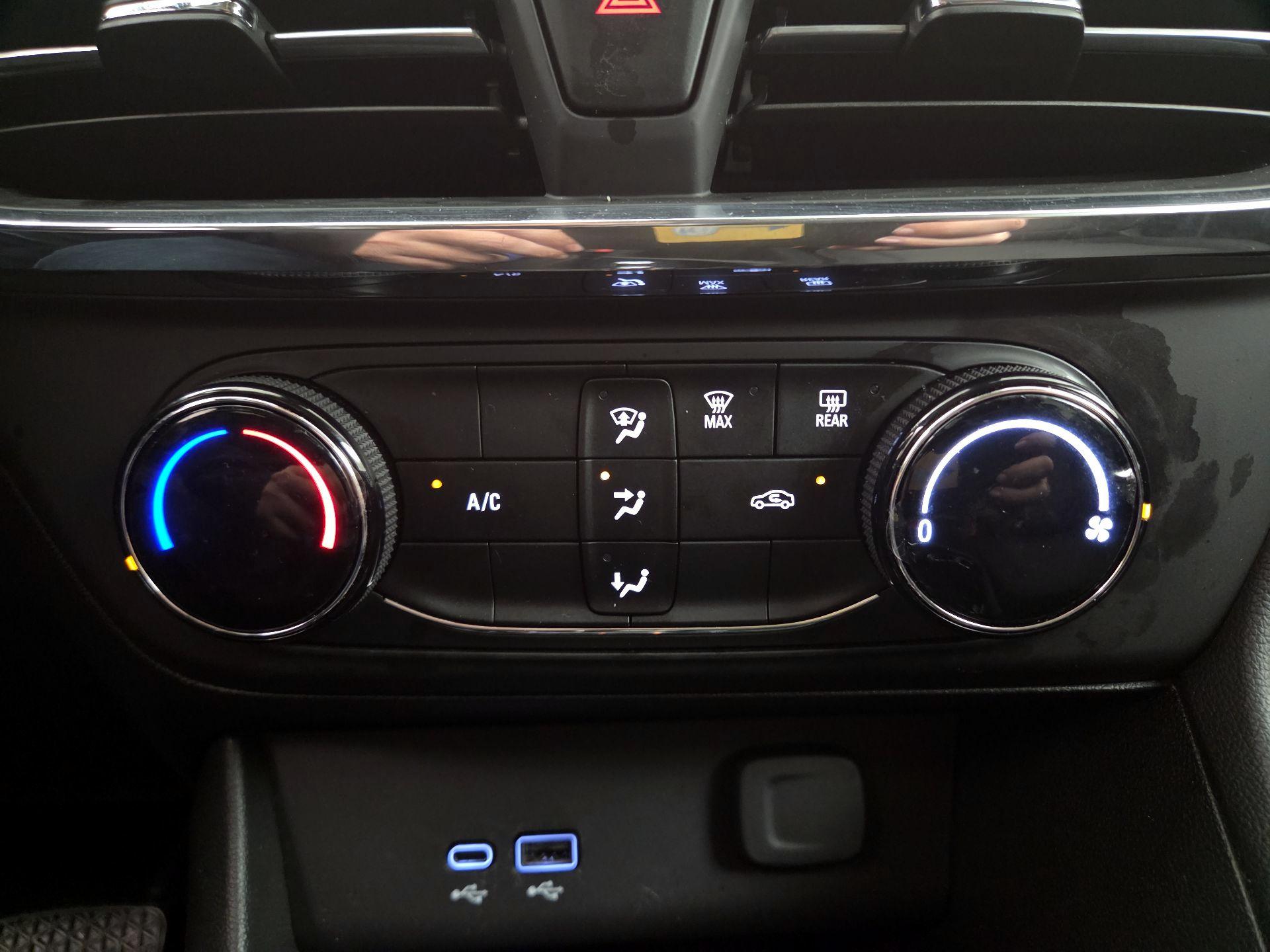 Thumbnail: 2025 Buick Encore GX - 16